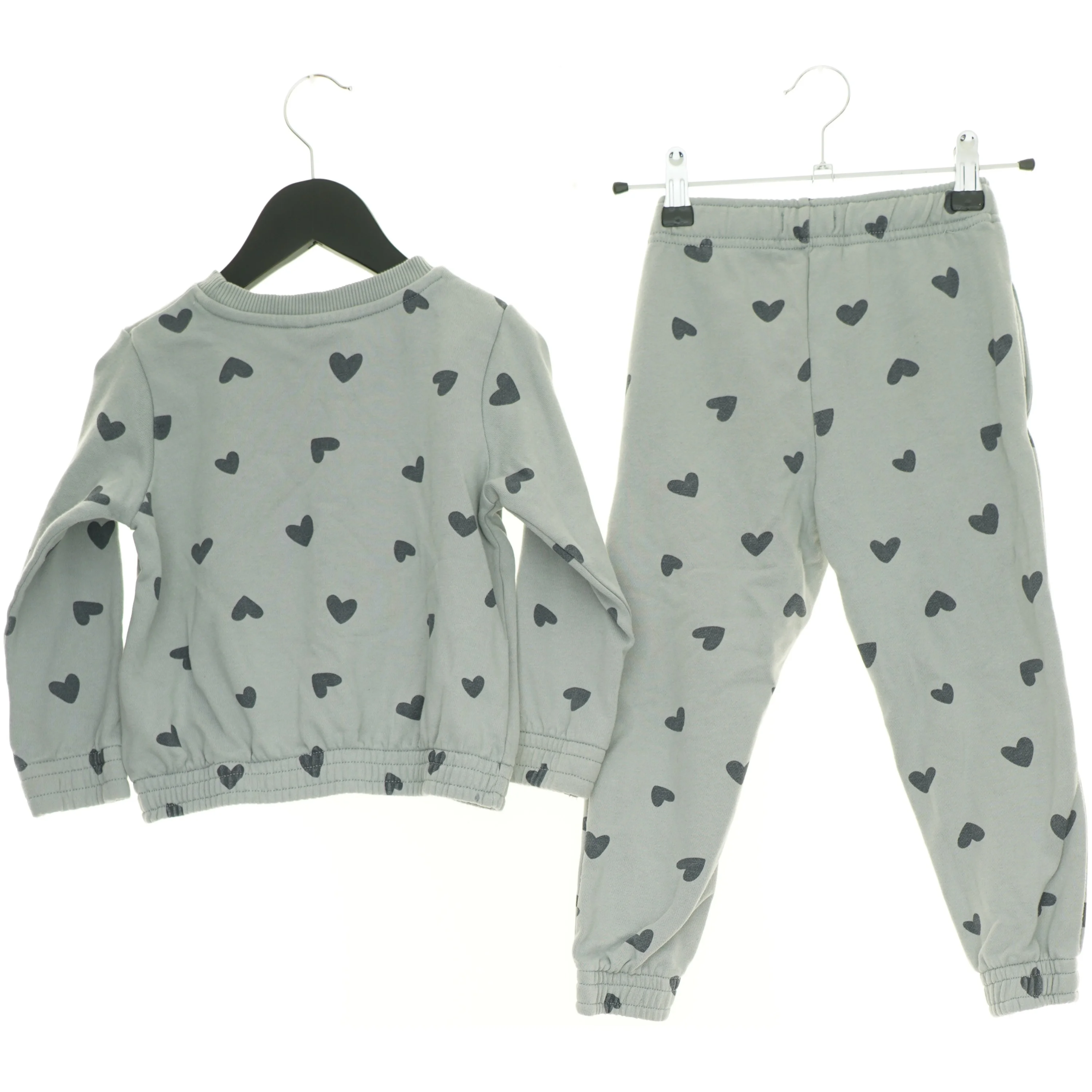 Sæt børnetøj fra Name It (str. 98 cm)