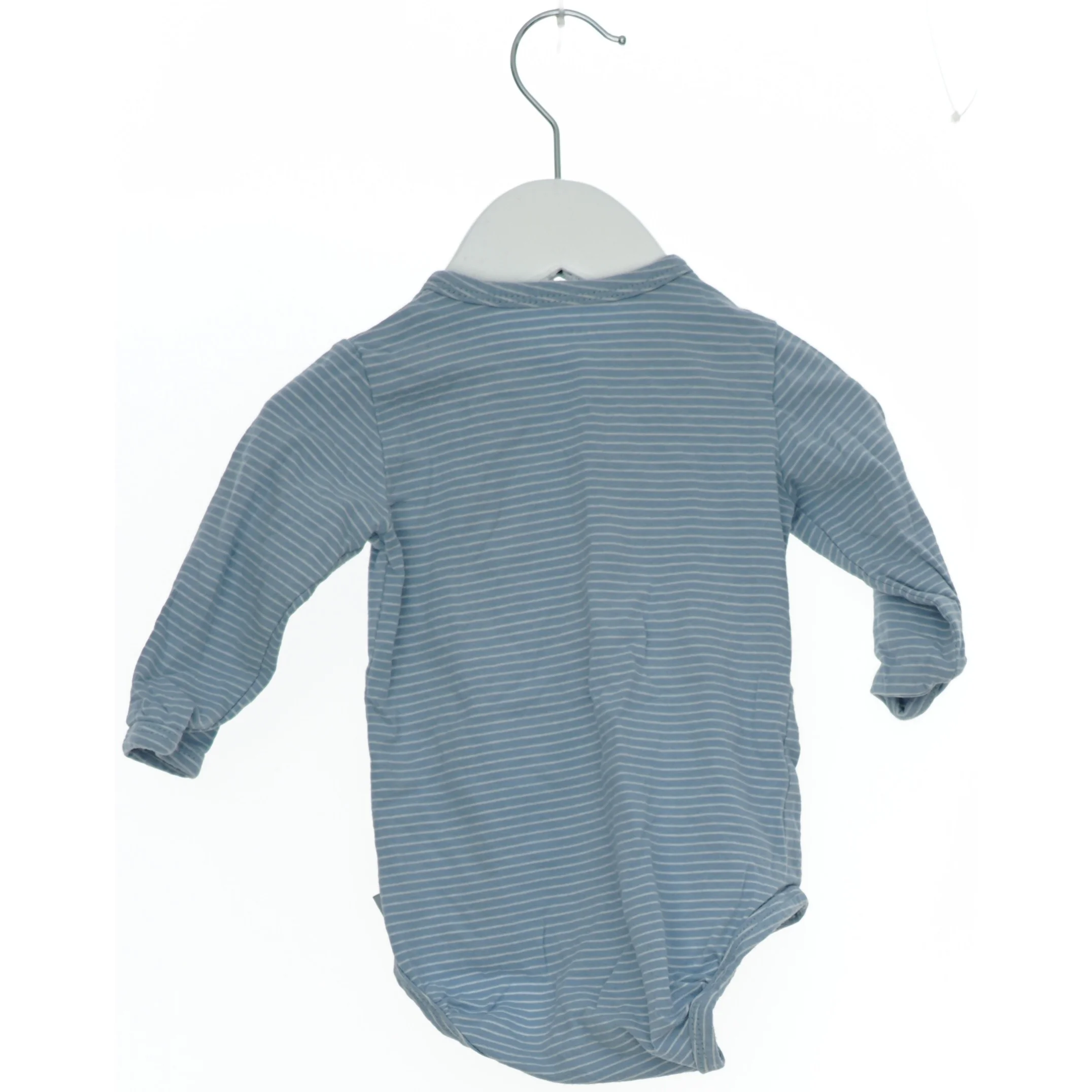 Langærmet bodystocking med knapper foran fra Friends (str. 62)