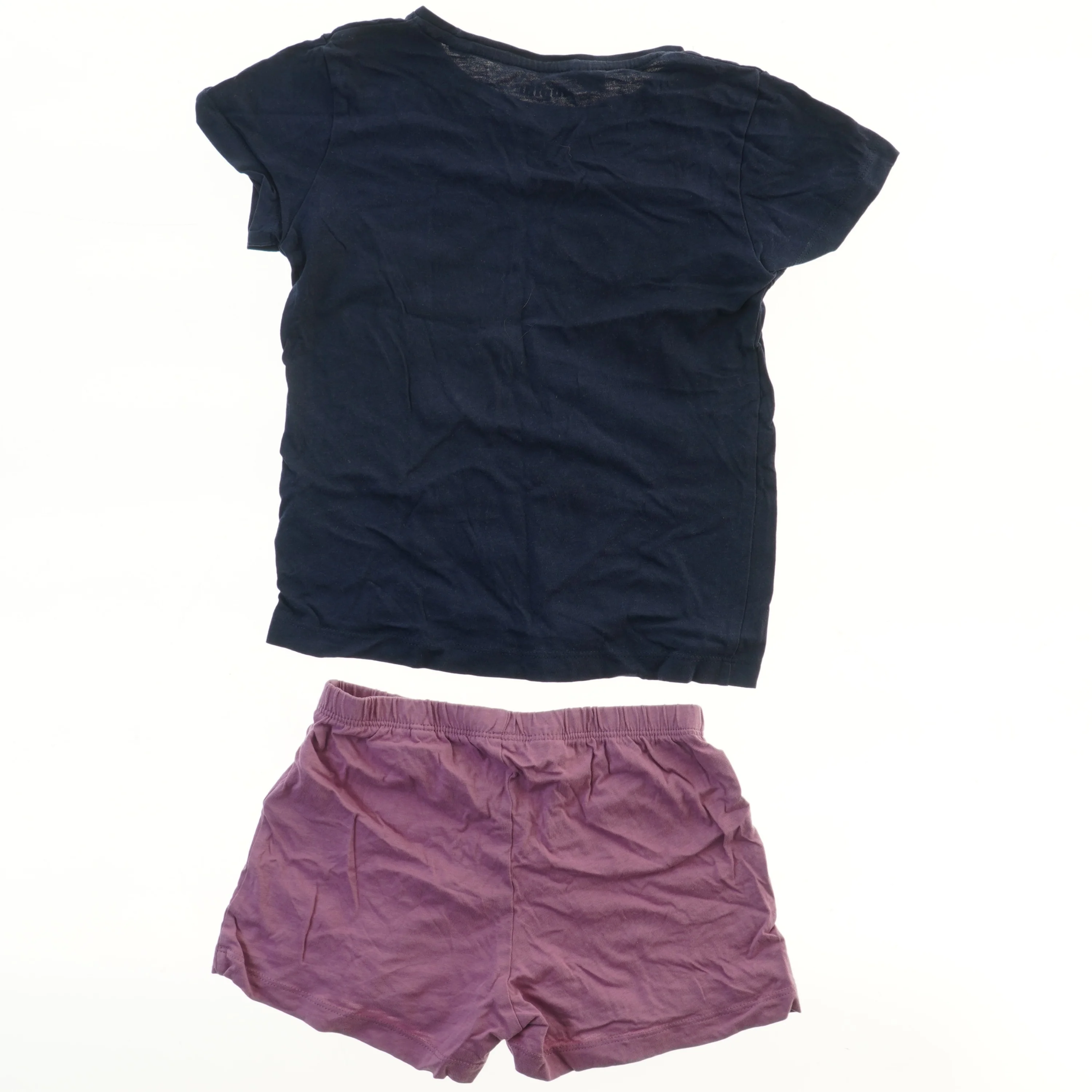 Sæt med T-shirt og shorts med sommerfugledesign fra Lupilu (str. 110)