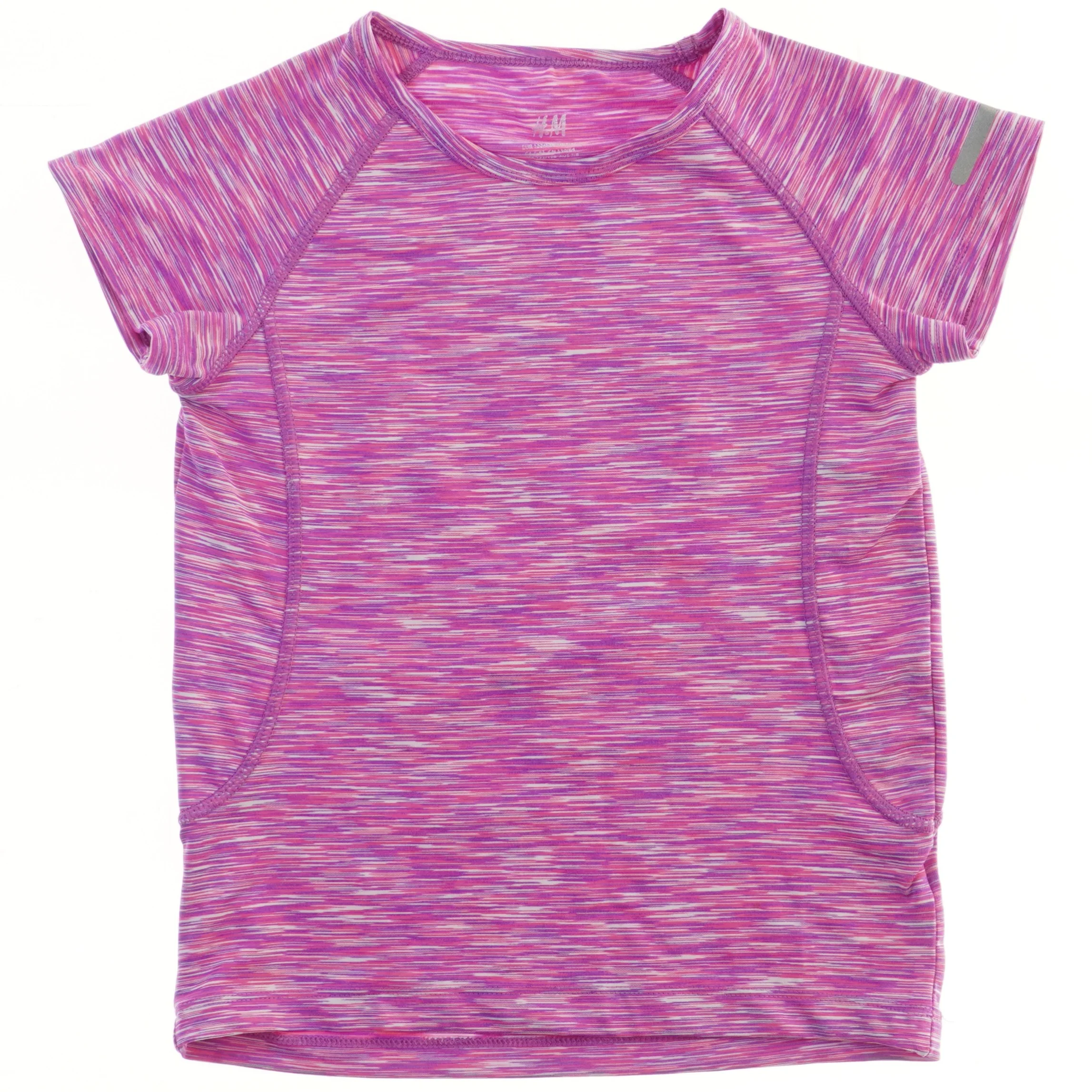 Kortærmet sportstrøje fra H&M (str. 122)