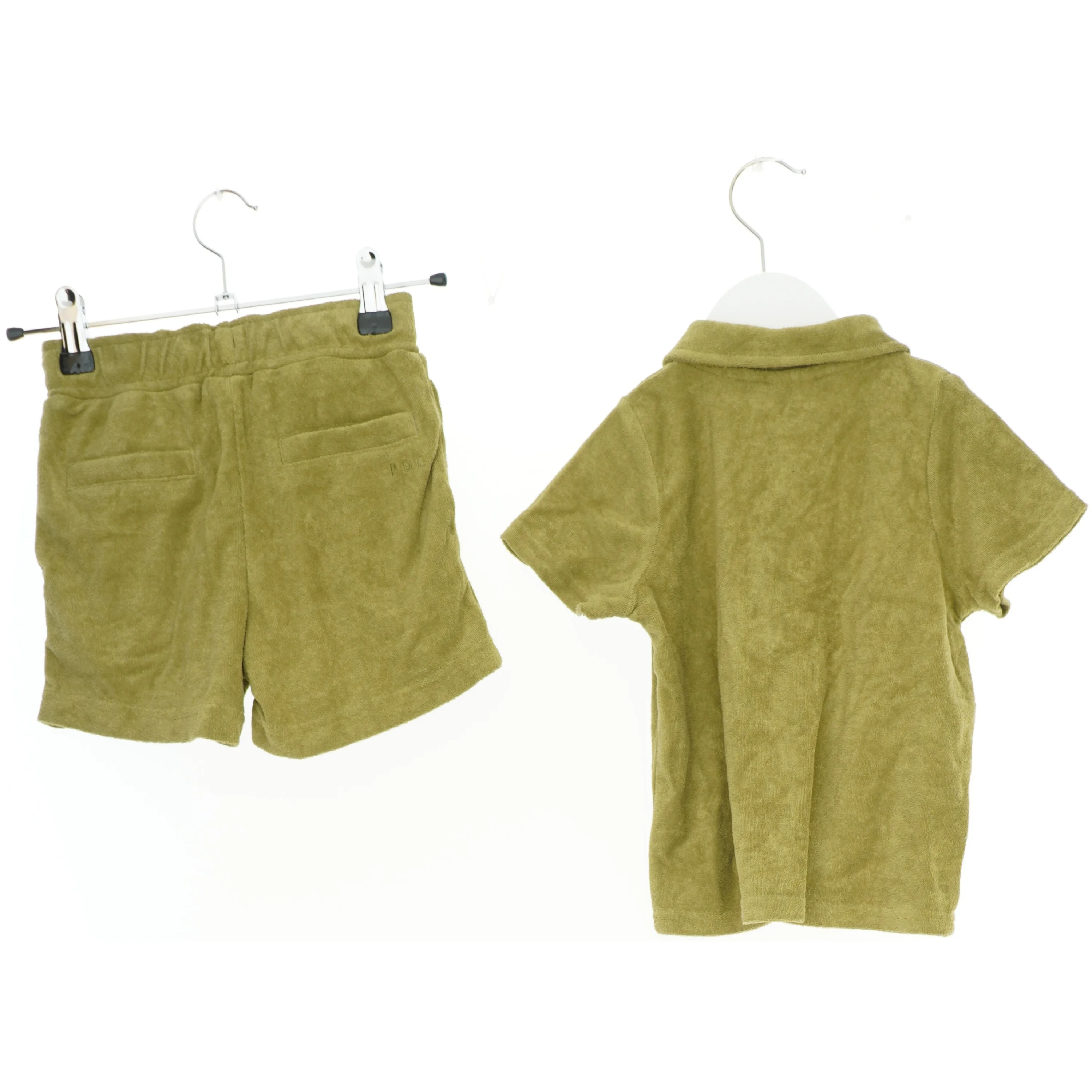 Skjorte og shorts fra Pomp de Lux (str. 98 cm)