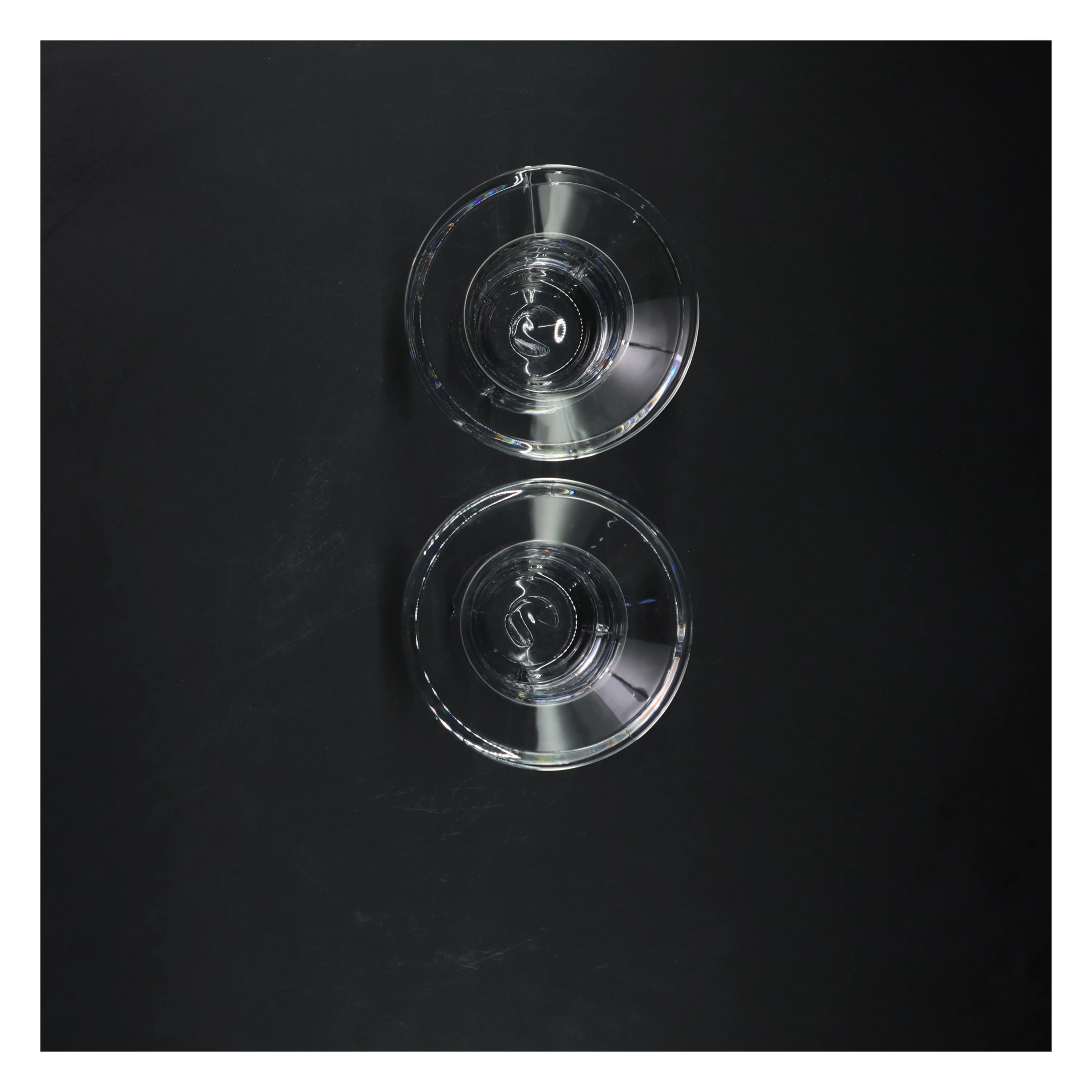 To glas fyrfadsstager fra Rosendahl (str. Ø 11 cm)