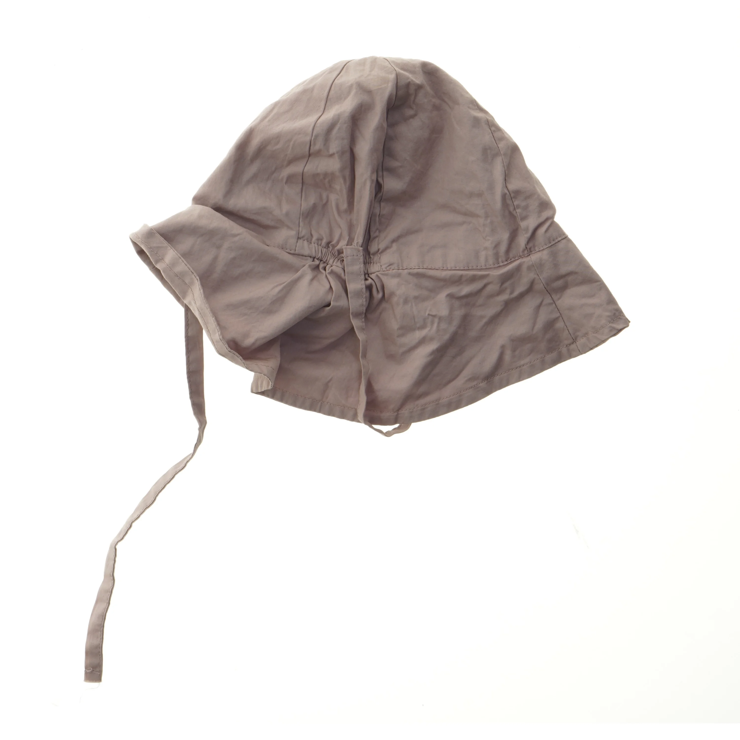 Fire solhatte til børn fra Name It (str. 32 cm)