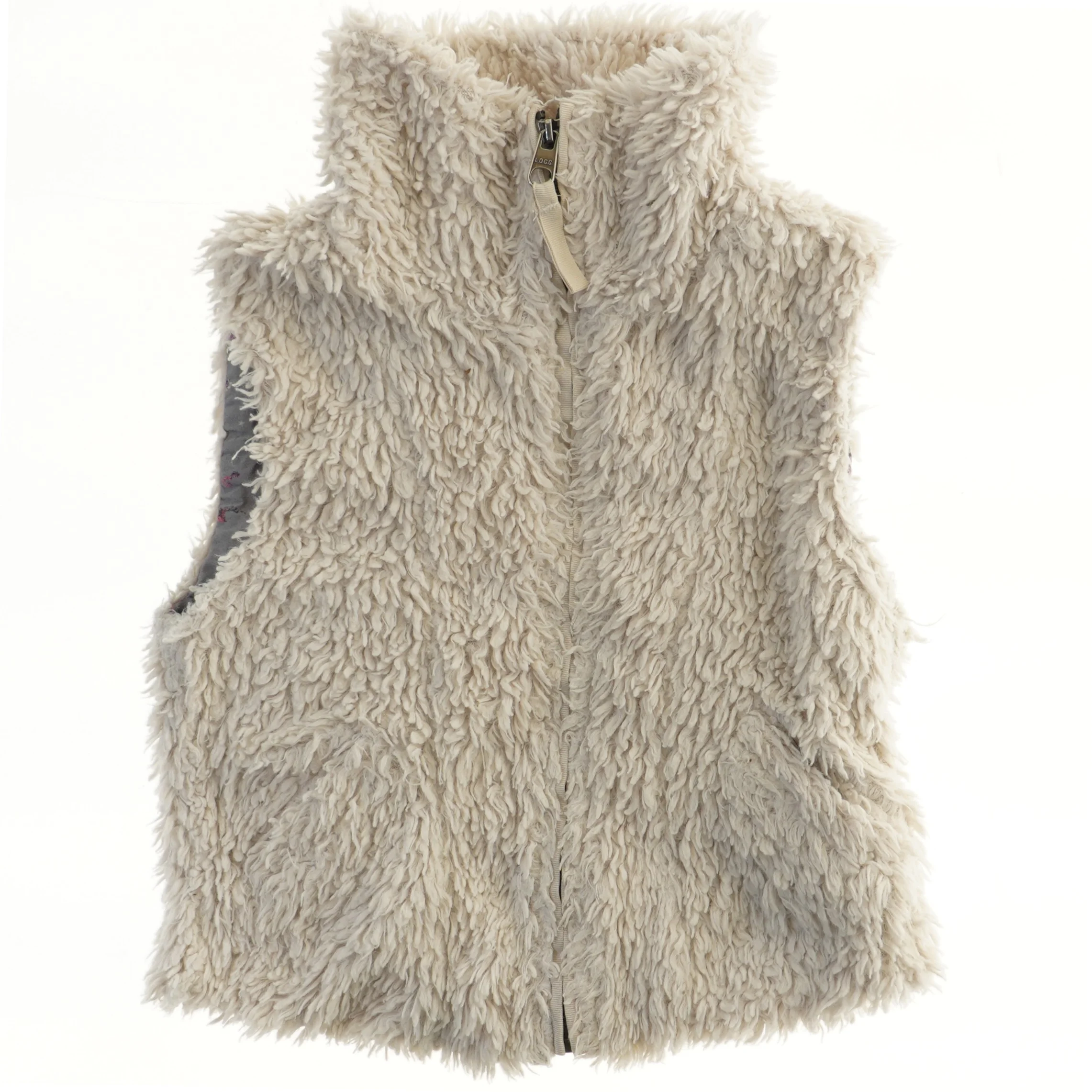 Fluffy vest fra H&M (str. 140)