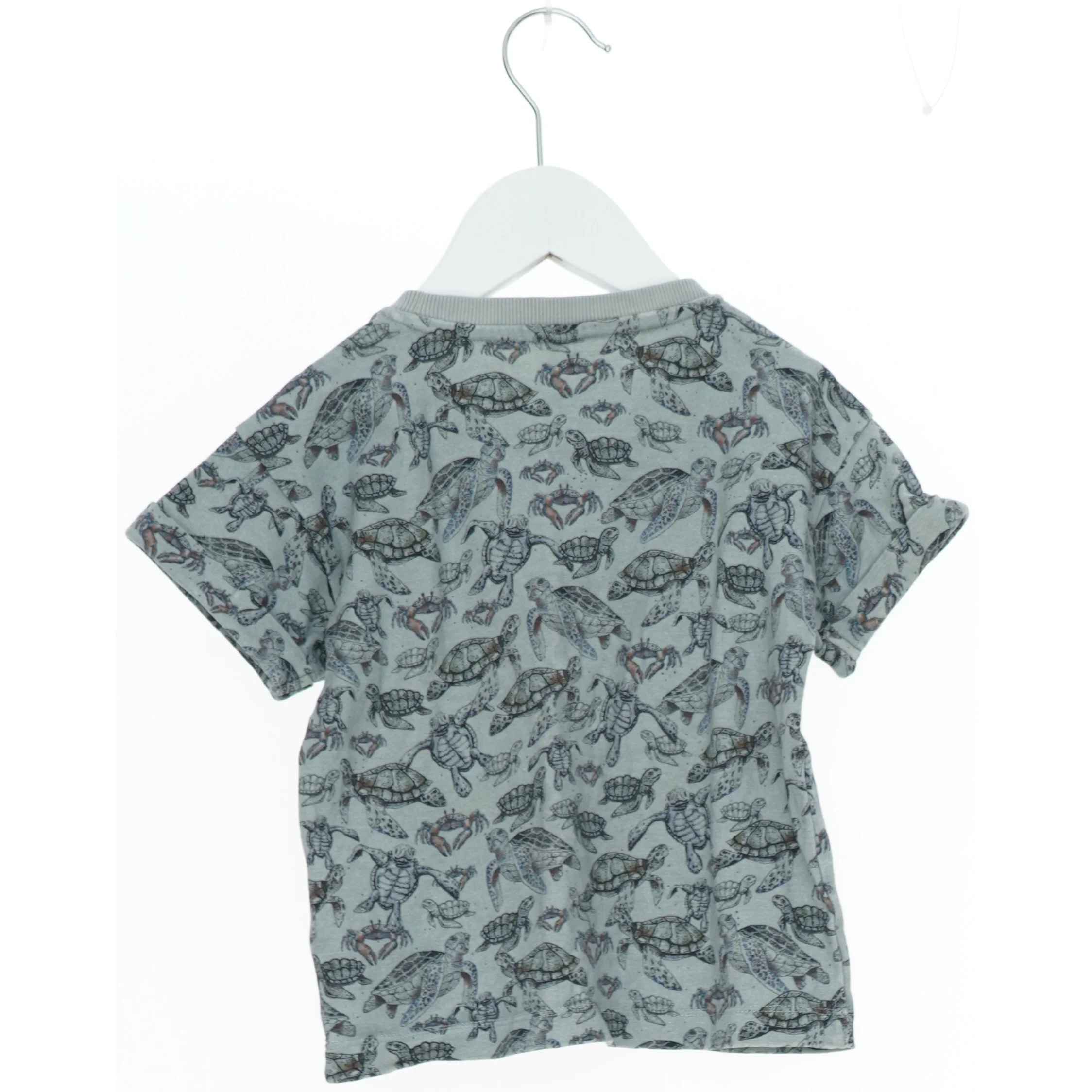 T-shirt med skildpadde print fra Name It (str. 86)
