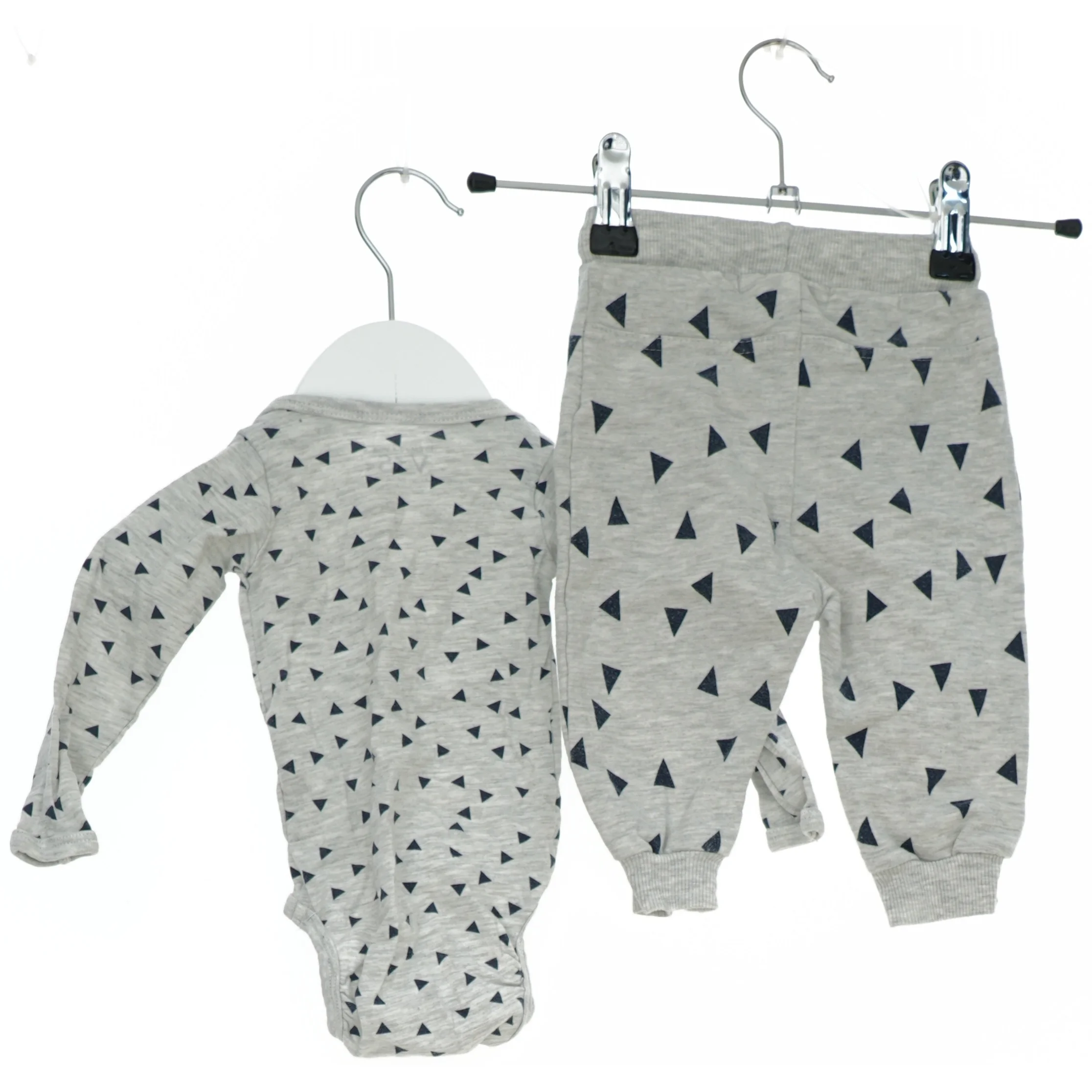 Sæt med bodystocking og bukser fra VRS (str. 62)