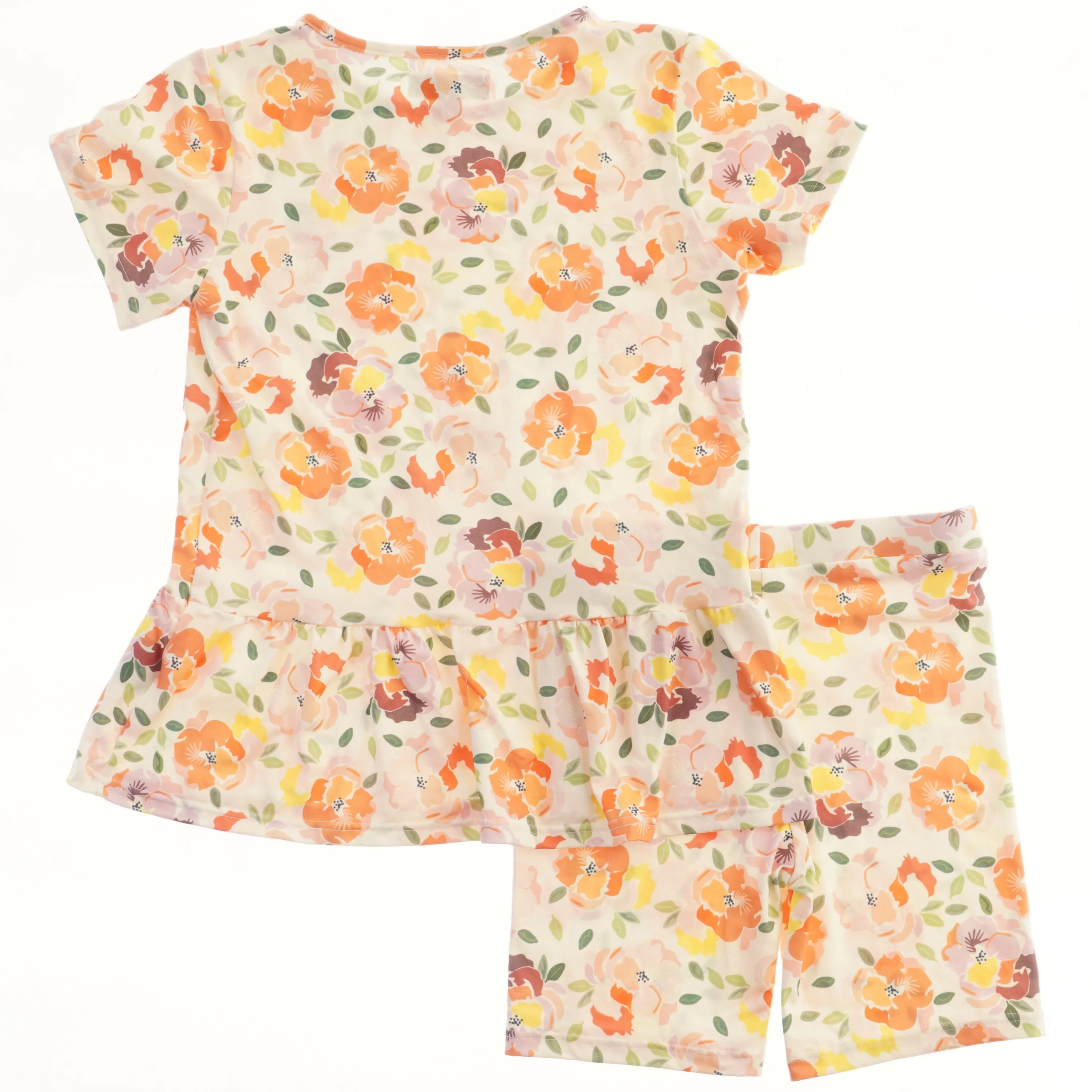 Bluse og shorts sæt med blomsterprint fra LIBERTÉ Ami (str. 122)