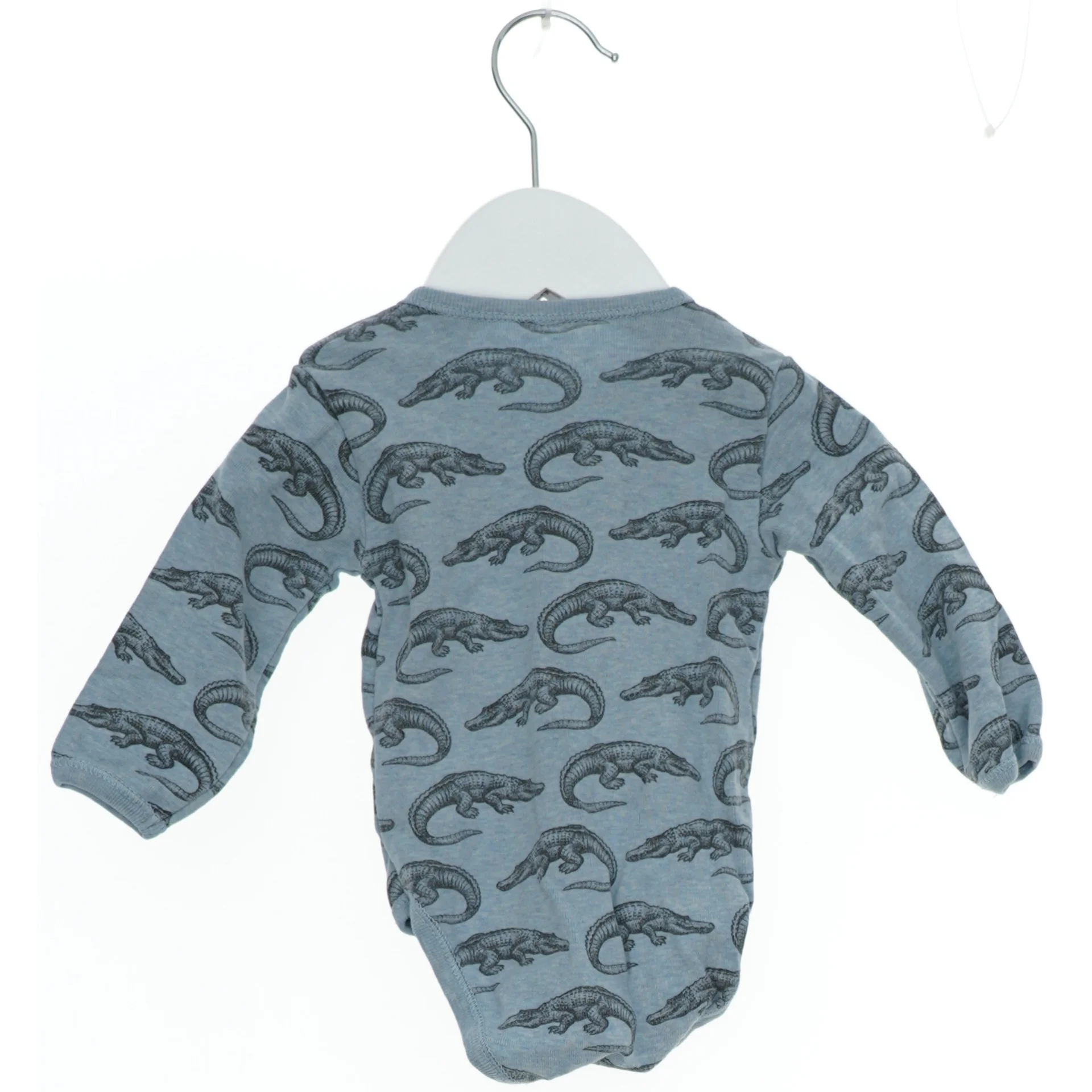 Body med krokodille mønster fra Petit (str. 62)