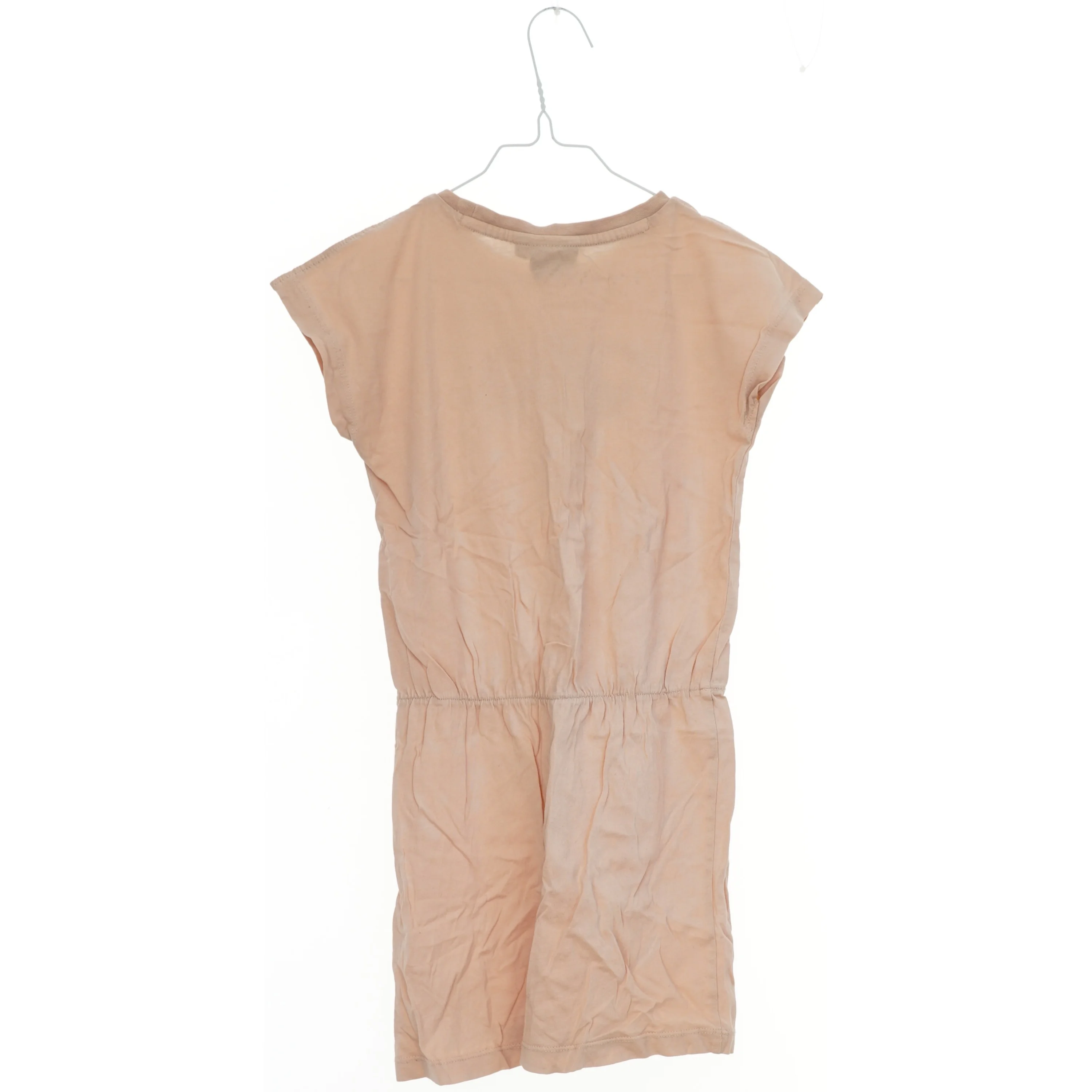 Kortærmet Sommerdragt fra Hummel (str. 116)