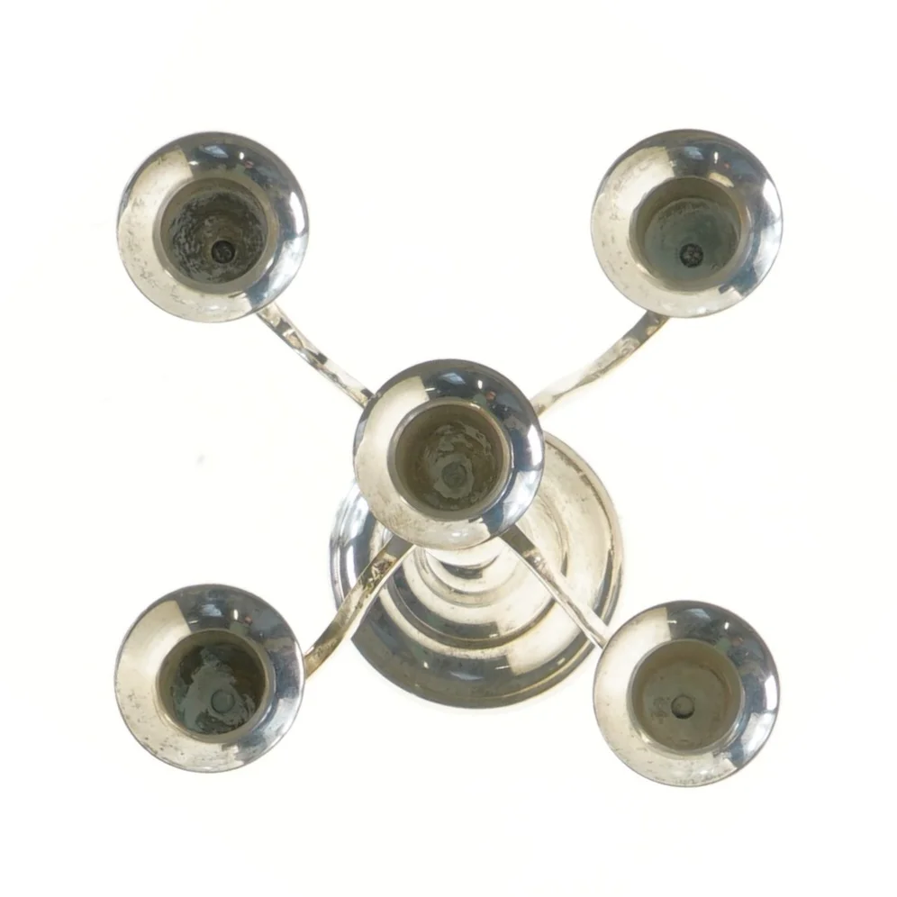 Femarmet lysestage (str. 17x18 cm)