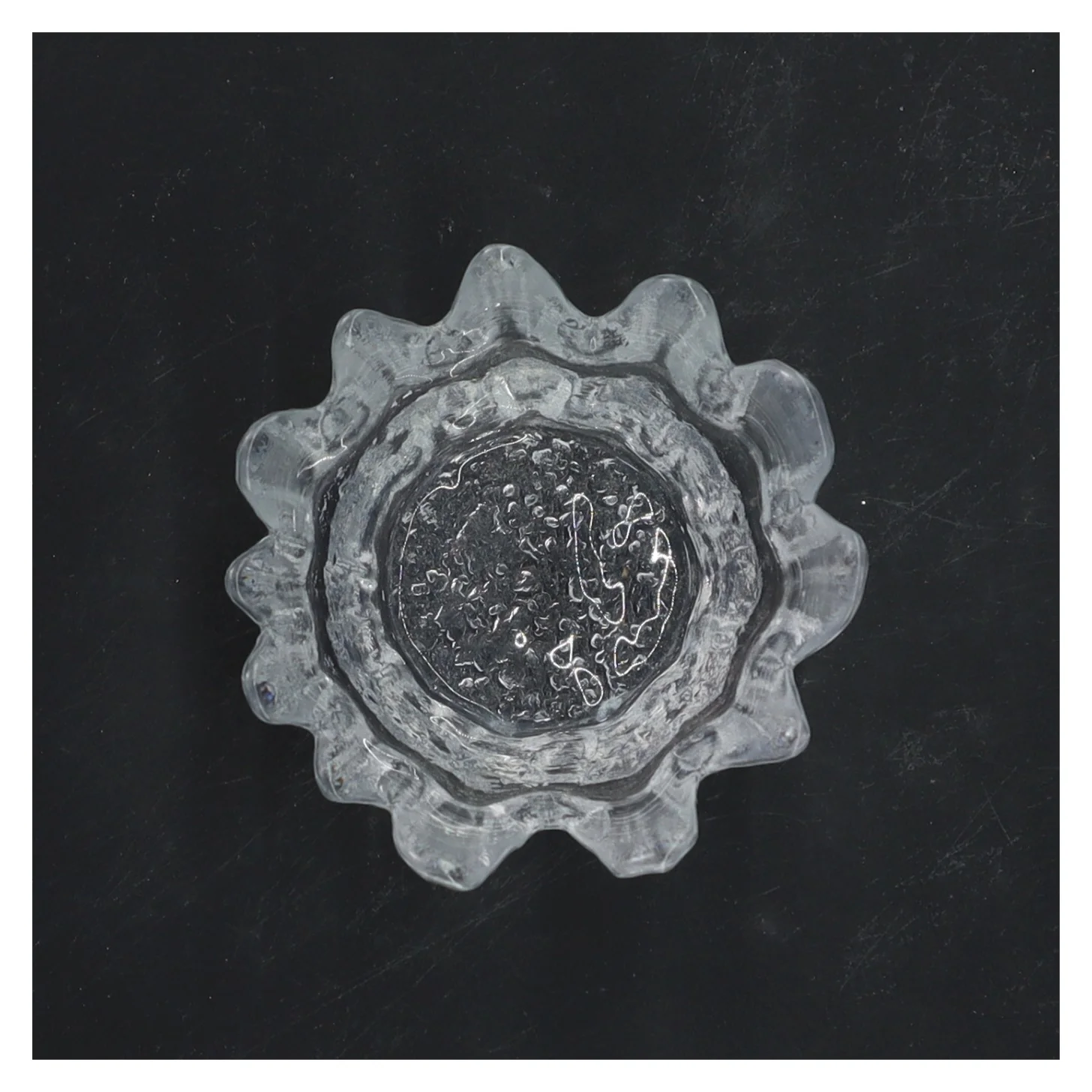 Lysestage i glas (str. Ø 8x7,5 cm)