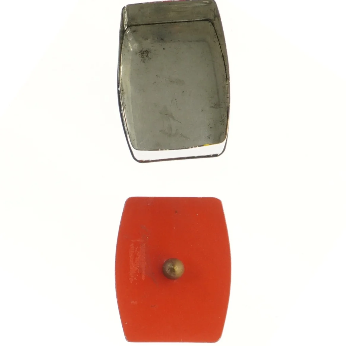 Vintage blikboks med låg (str. 10x9 cm)