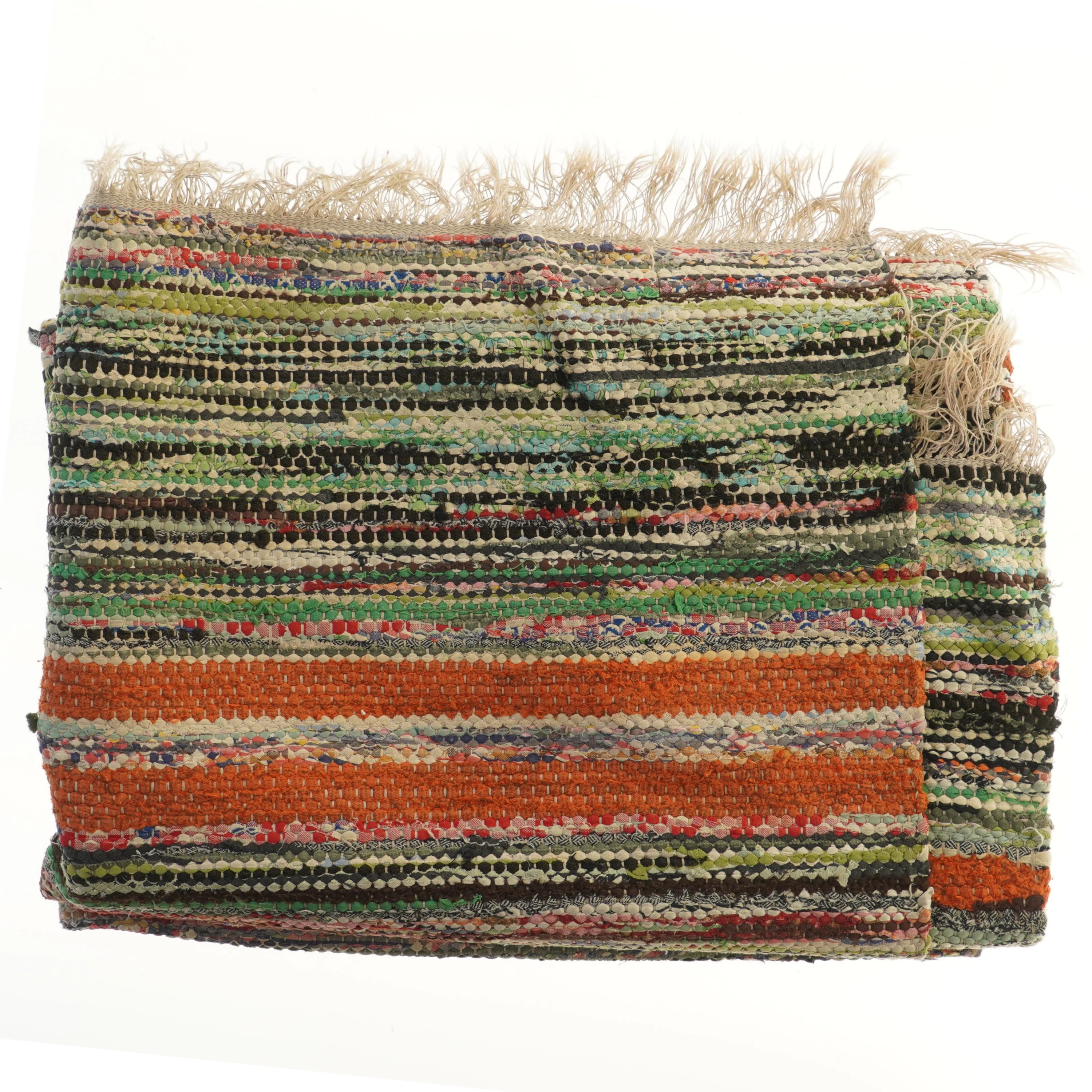 Svensk kludetæppe med frynser (str. 240x110 cm)