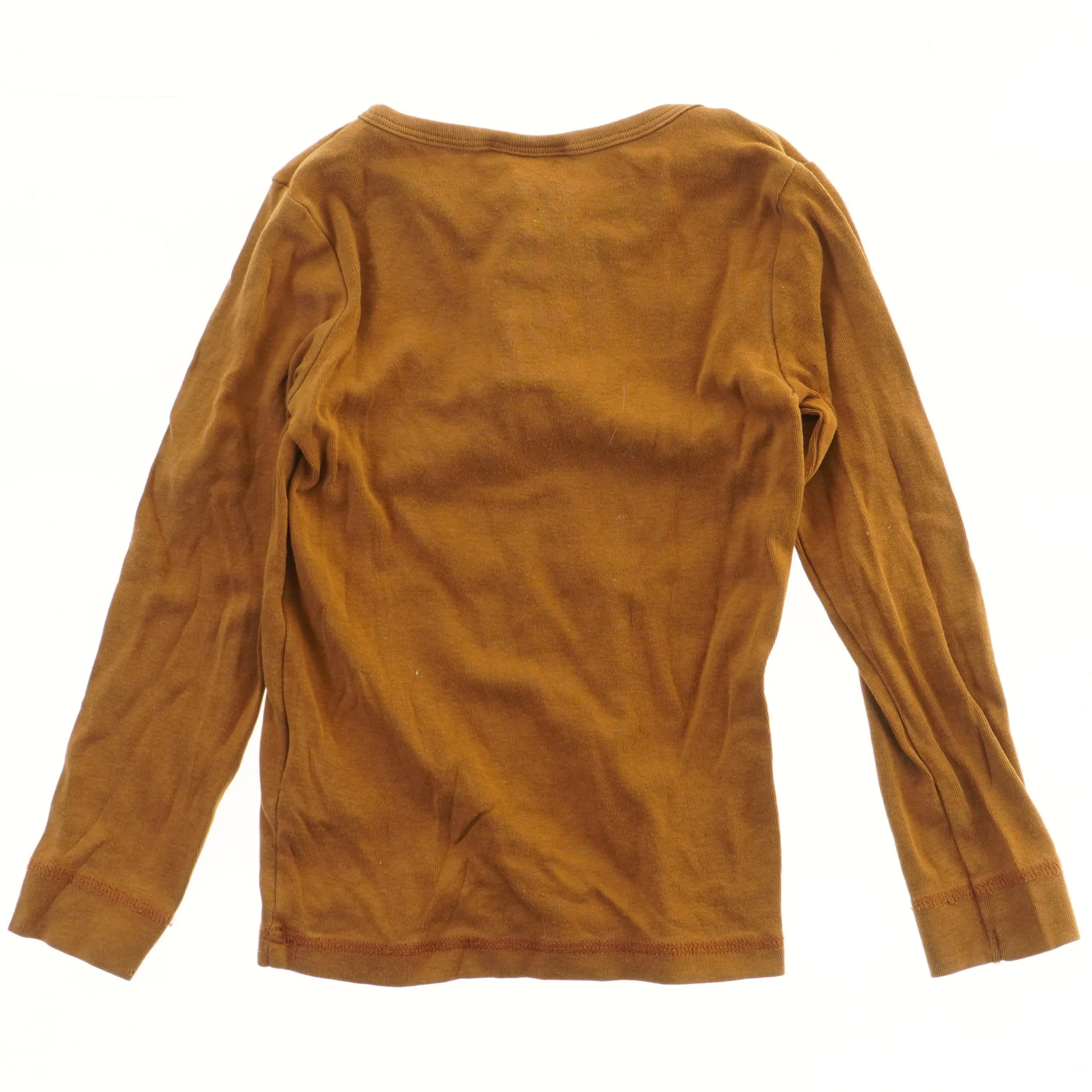 Langærmet bluse med knapper fra Lil atelier (str. 110)