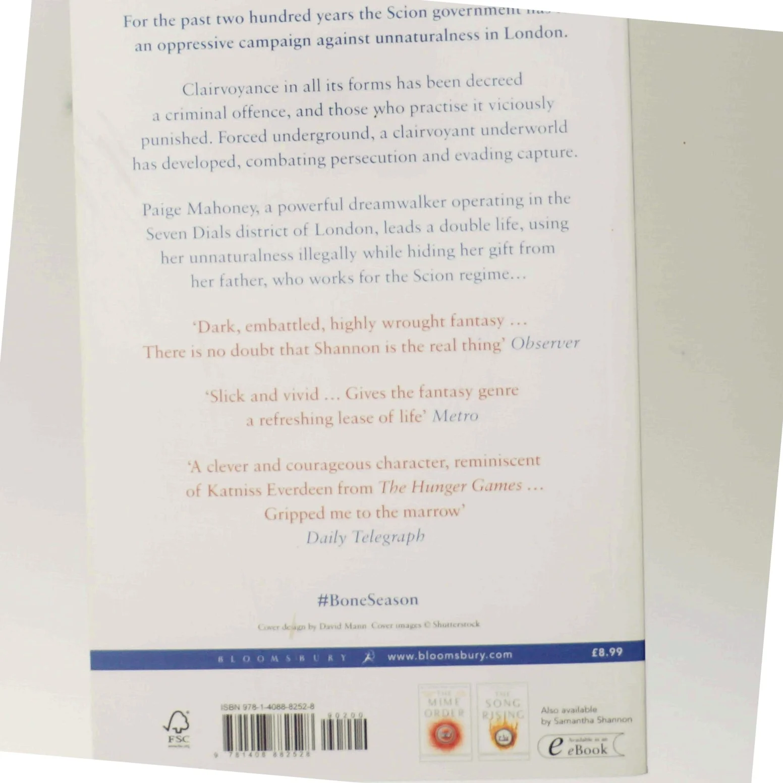 The Bone Season af Samantha Shannon (Bog)