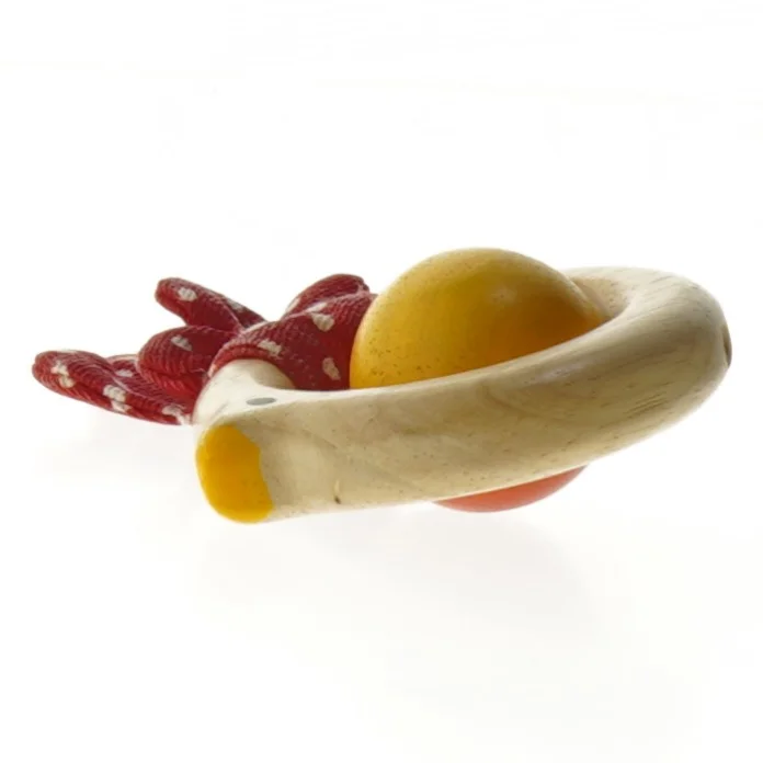 Trærasle med stofstjerne fra Plan Toys