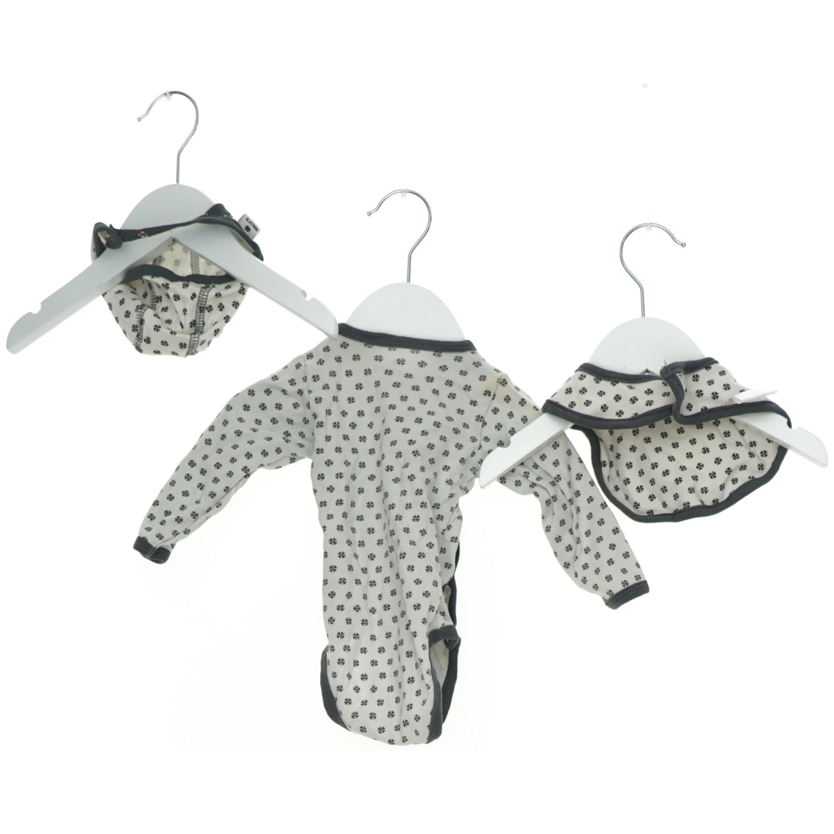 Sæt babytøj (3 dele) fra Holly’s (str. 56 cm)