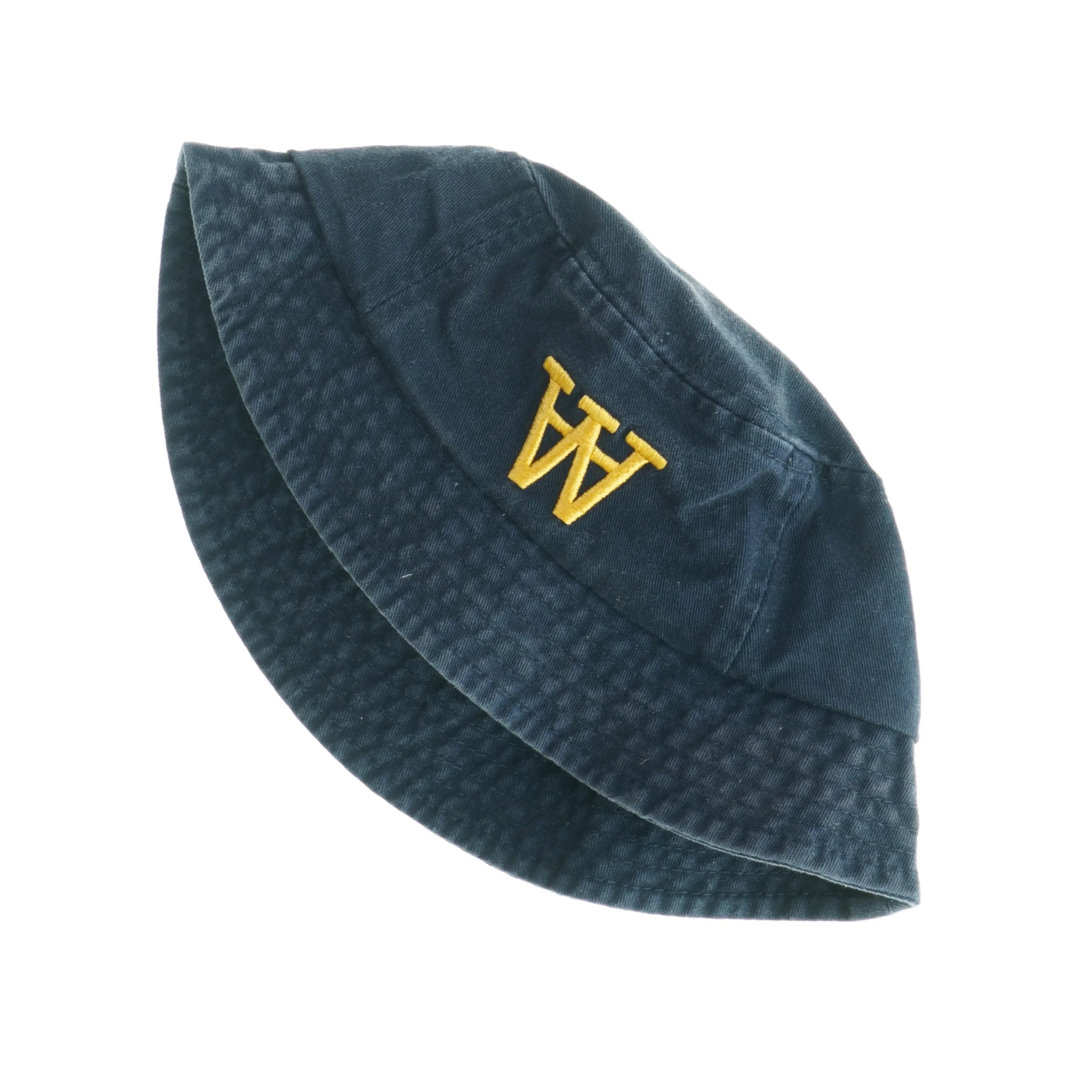 Mørkeblå kasket fra Wood wood (str. M)
