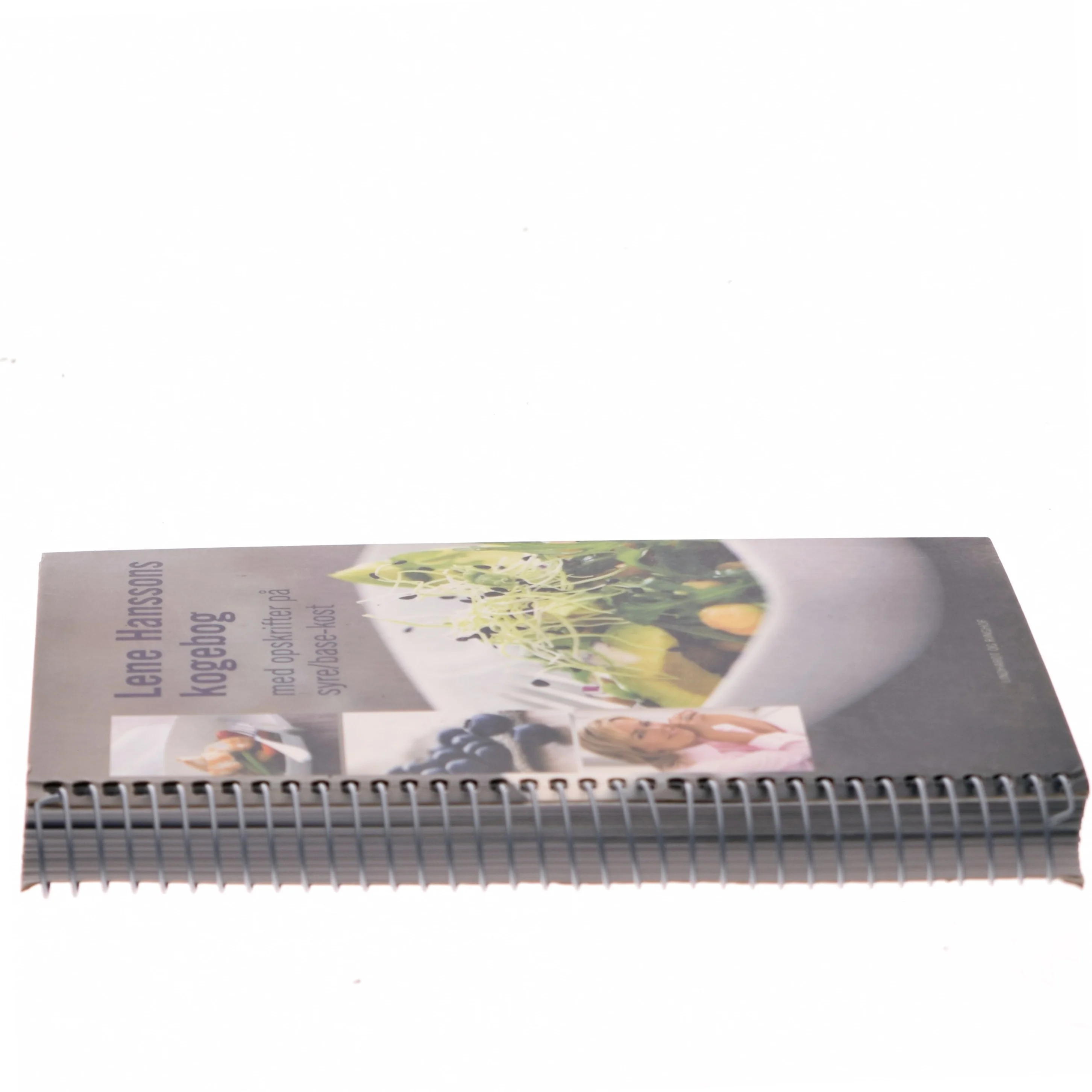 Lene Hanssons kogebog fra Lindhardt og Ringhof (Bog)