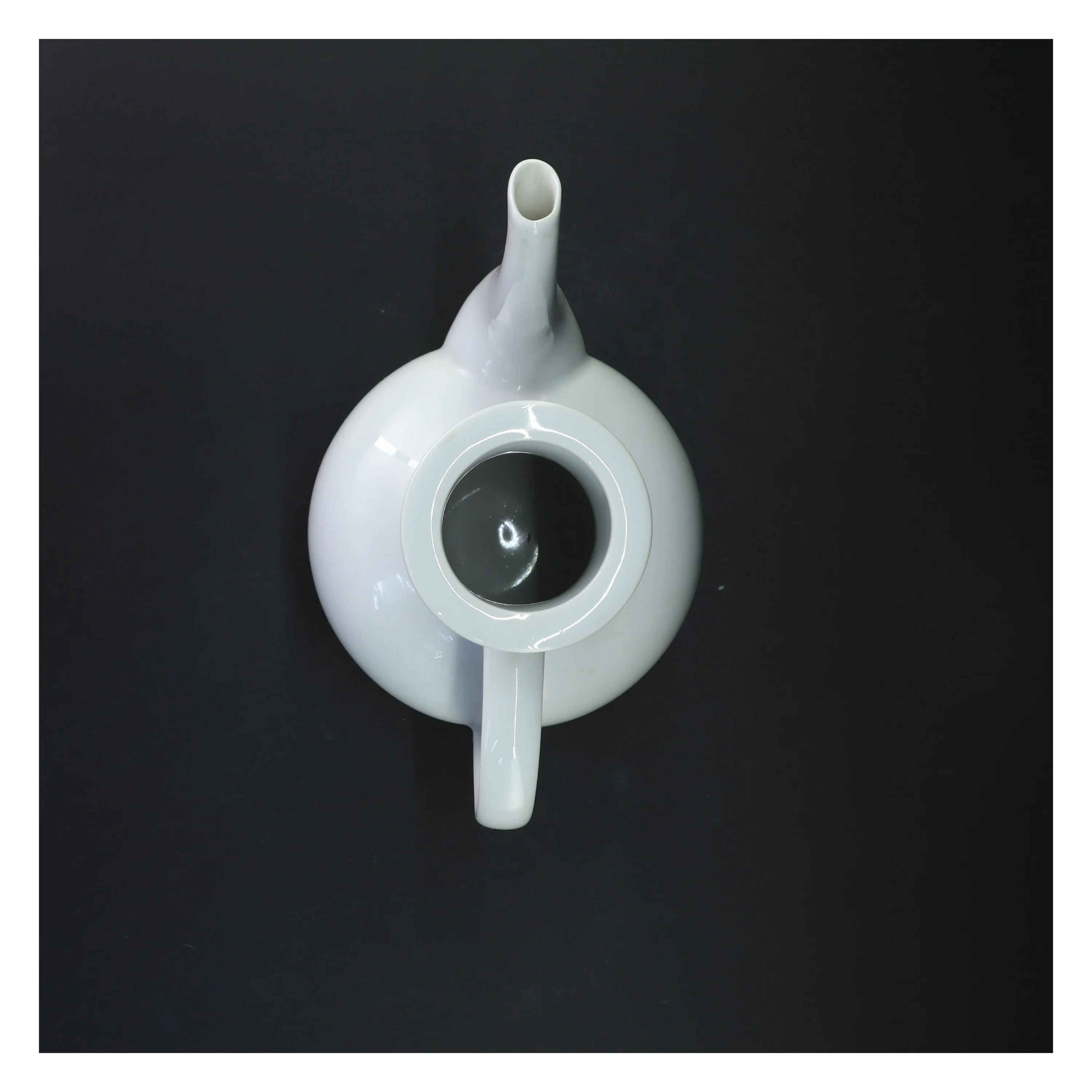 Hvid kaffekande fra Royal Copenhagen (str. 25x15 cm)