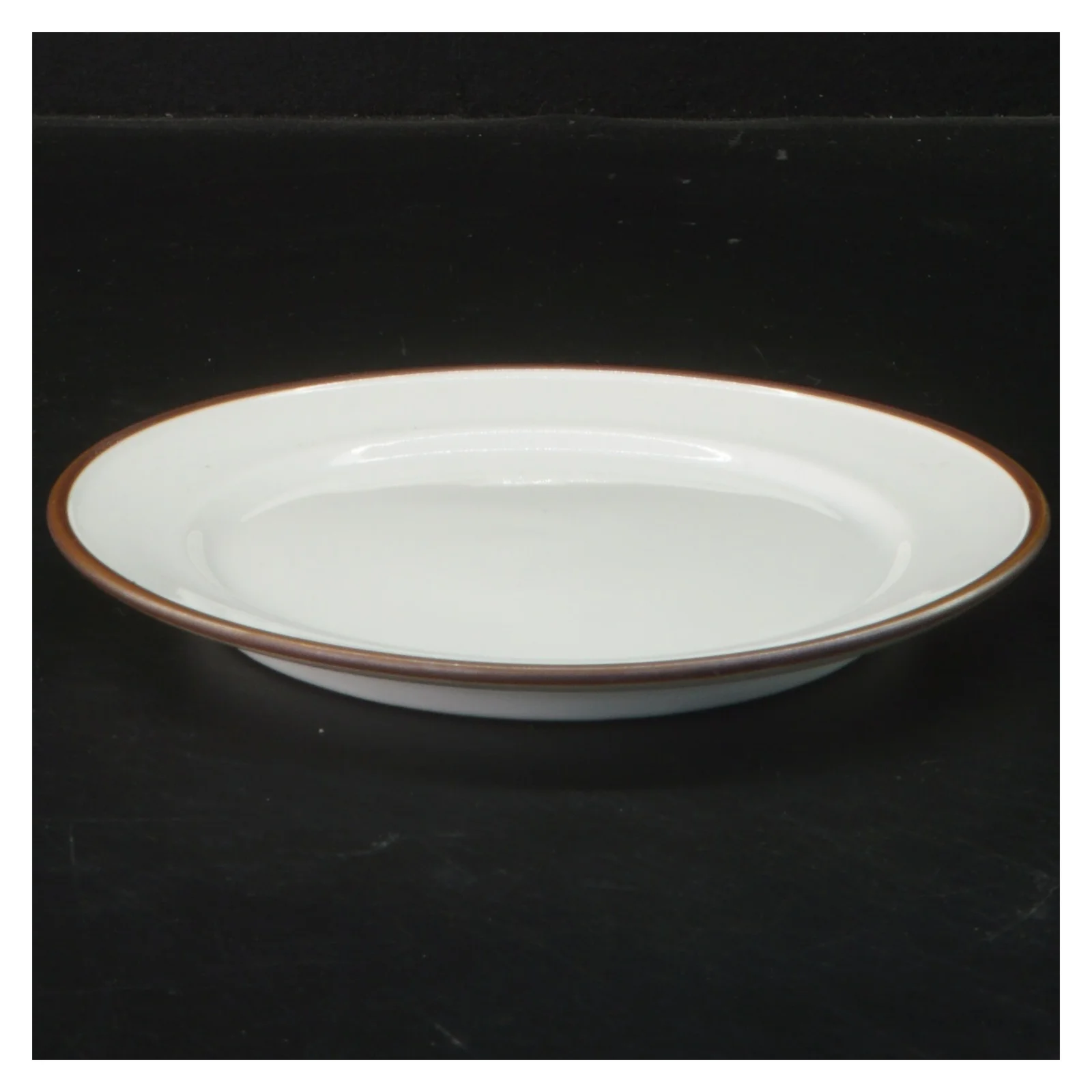 Domino tallerken Ø17 cm fra Royal Copenhagen, Domino (str. Ø 17 cm)