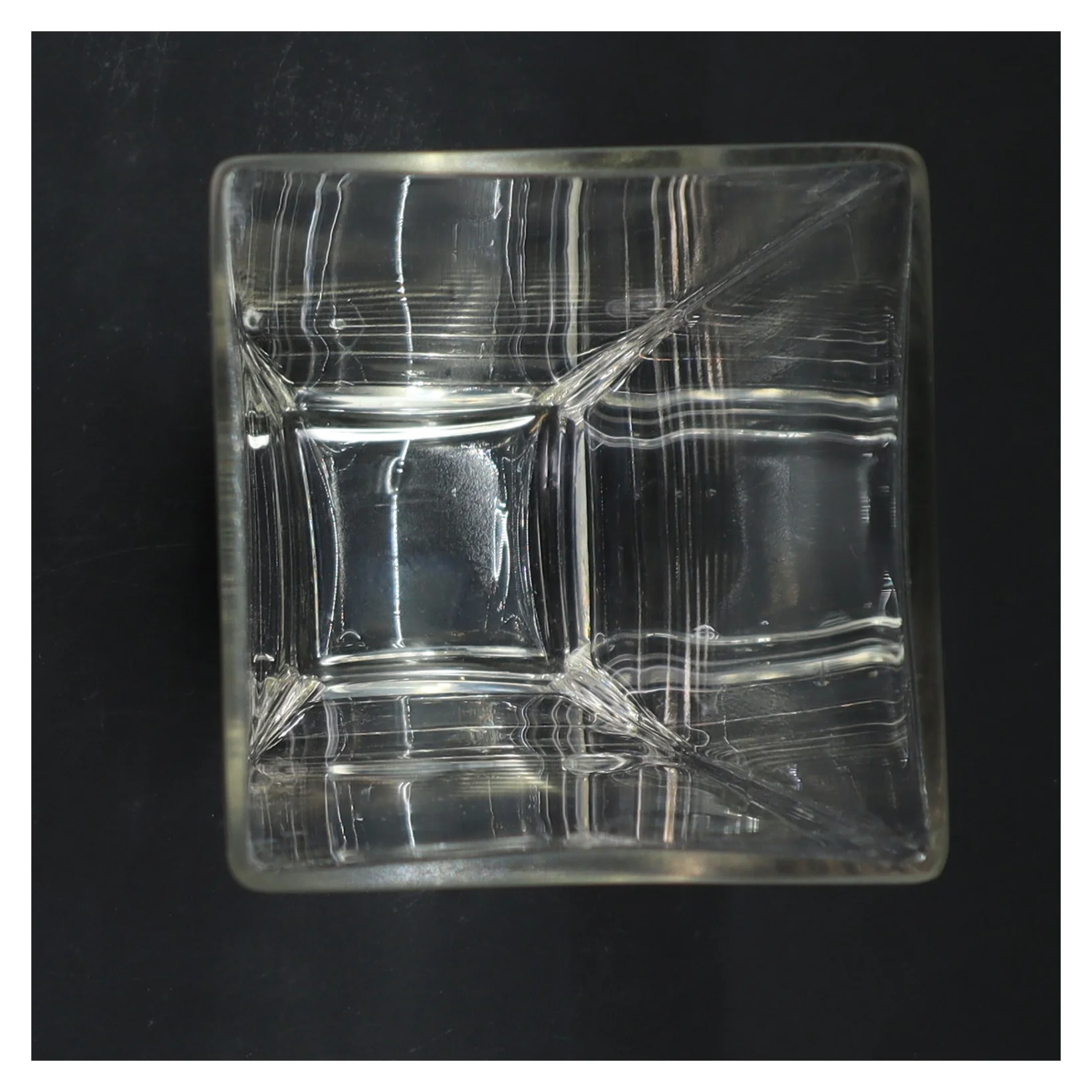 Rektangulær glasvase (str. 23,5 cm)