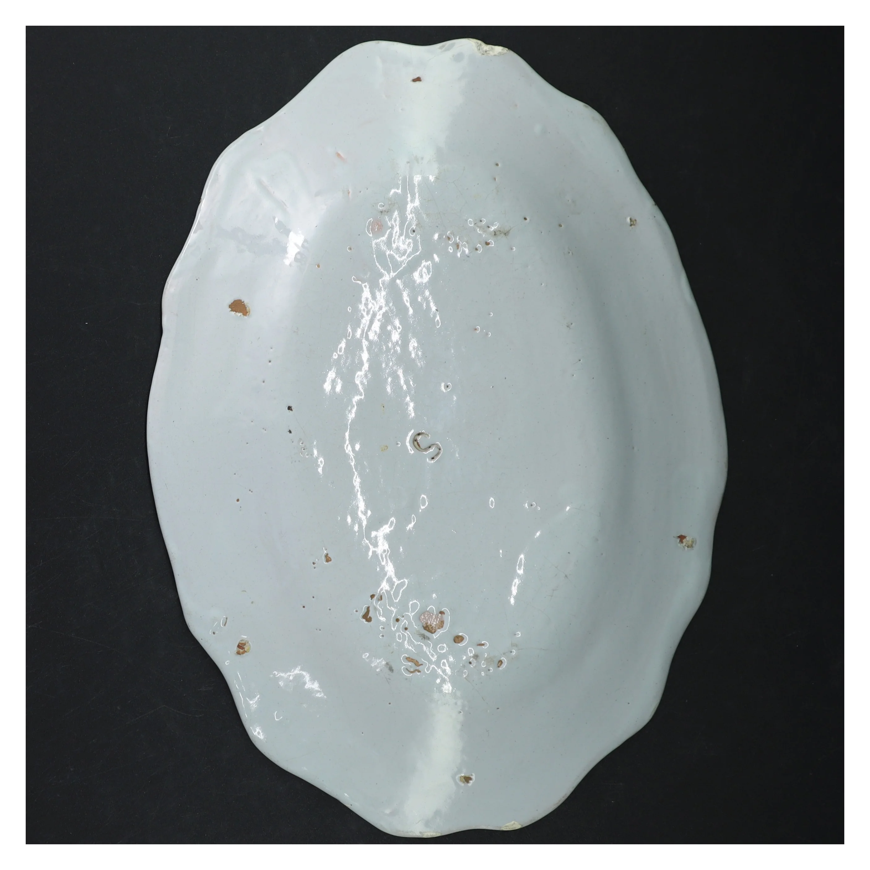 Dekorativ keramikfad (str. 29 x. 21 cm)