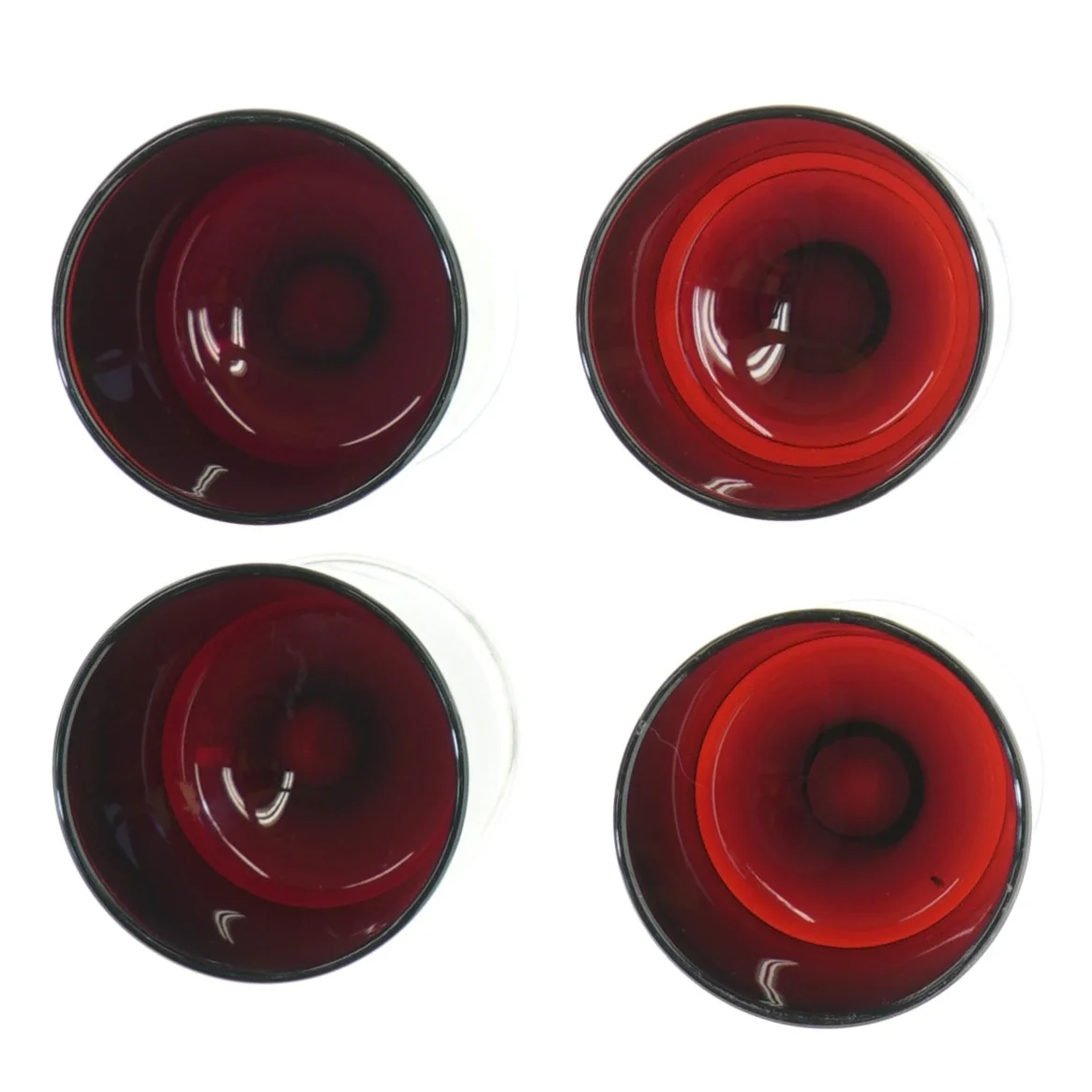 Rødvinsglas (str. H. 9 cm ø. 5,5 cm)