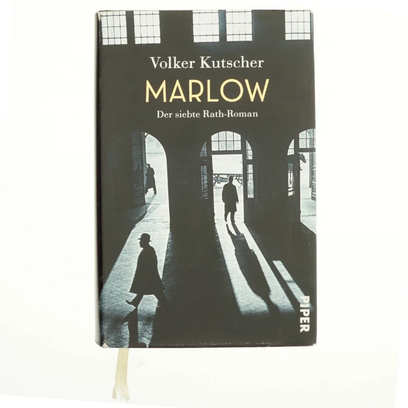 Marlow : Der siebte Rath-roman af Volker Kutscher (Bog)