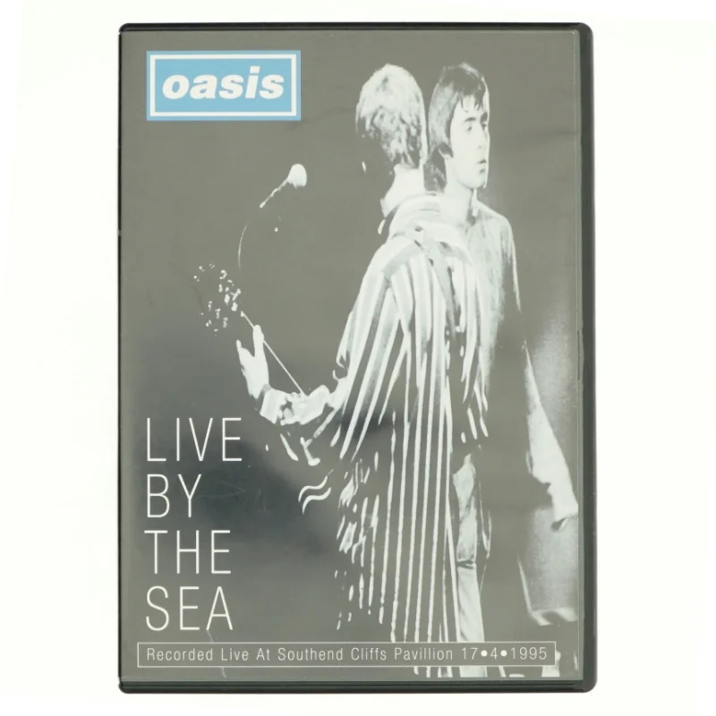 Oasis, Live by the sea