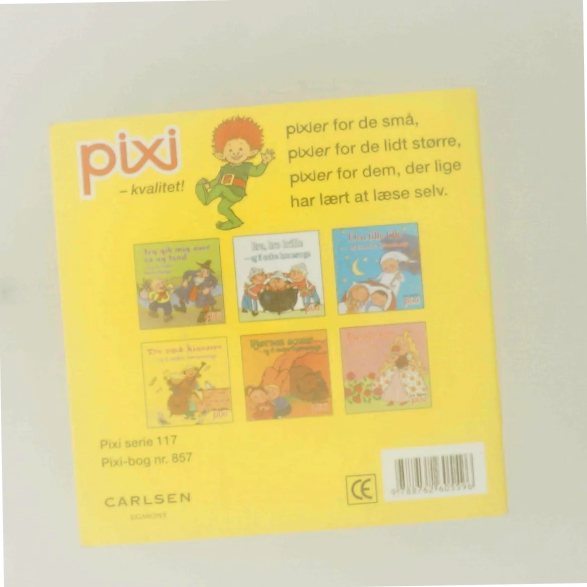 Bjørnen sover - og 6 andre børnesange af Dina Gellert (Bog)