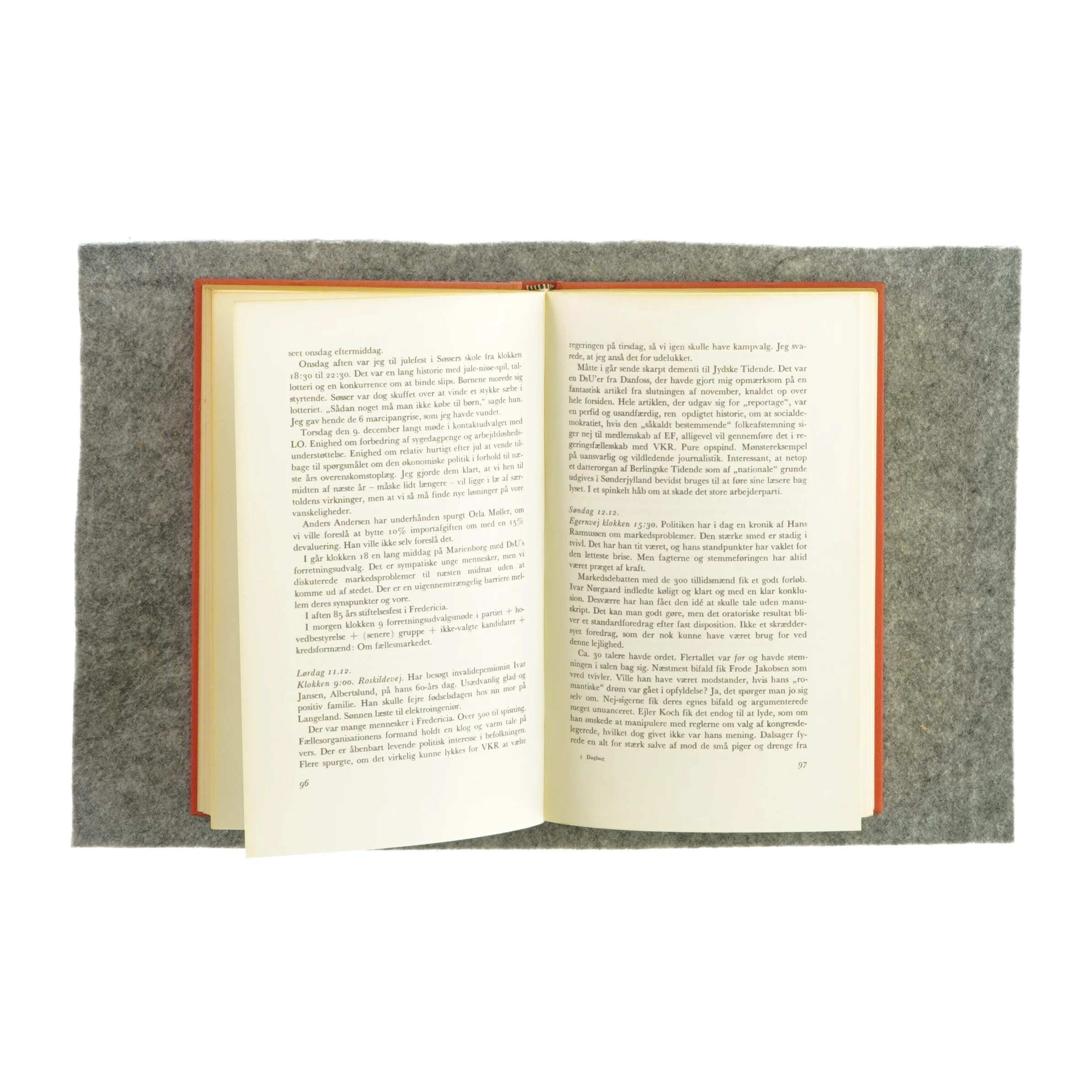 Dagbog 1971 - 1972 af Jens Otto Krag (Bog)