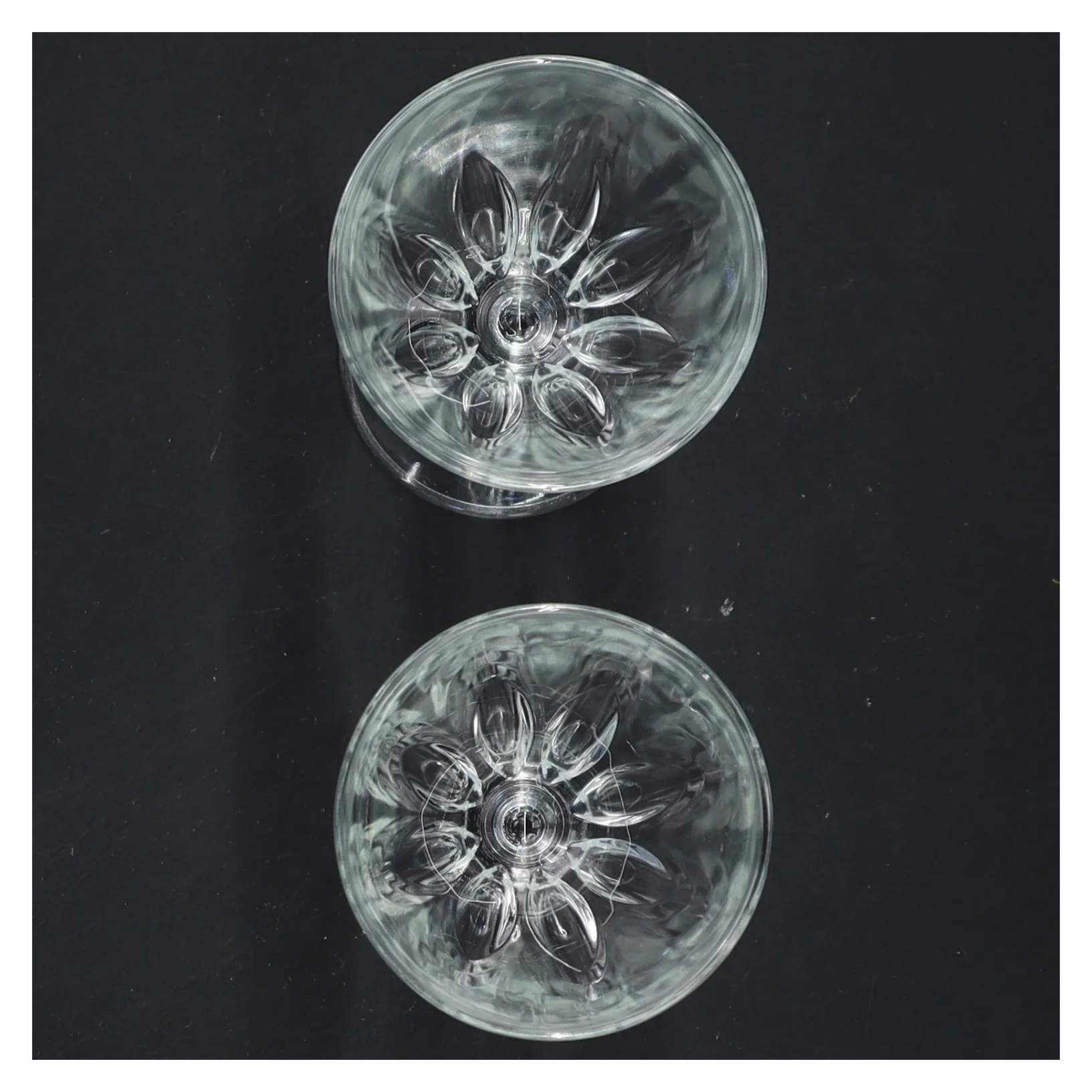 Vinglas, klar (str. 6x12,5 cm)