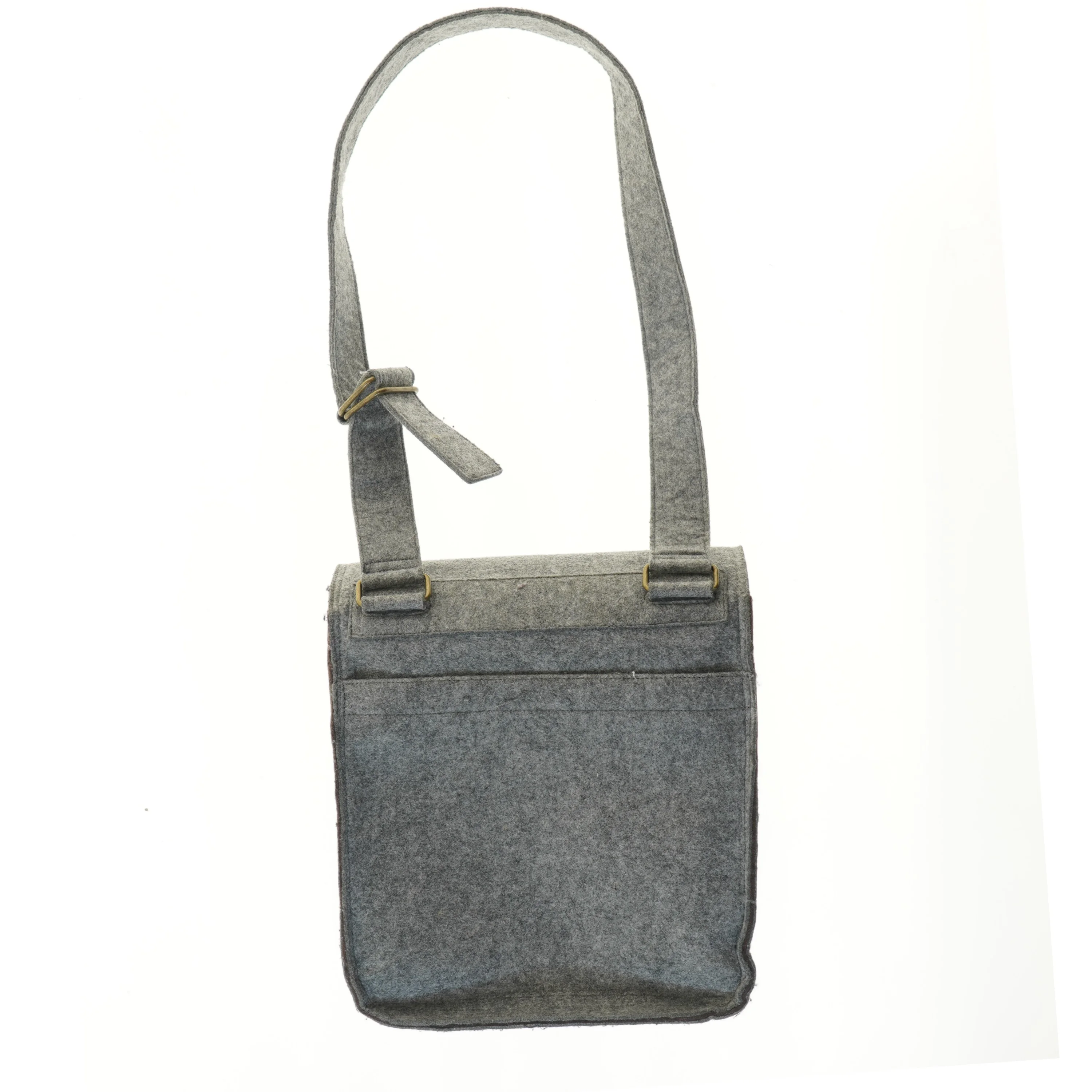 Grå skuldertaske fra Scout (str. 35x33x13 cm)