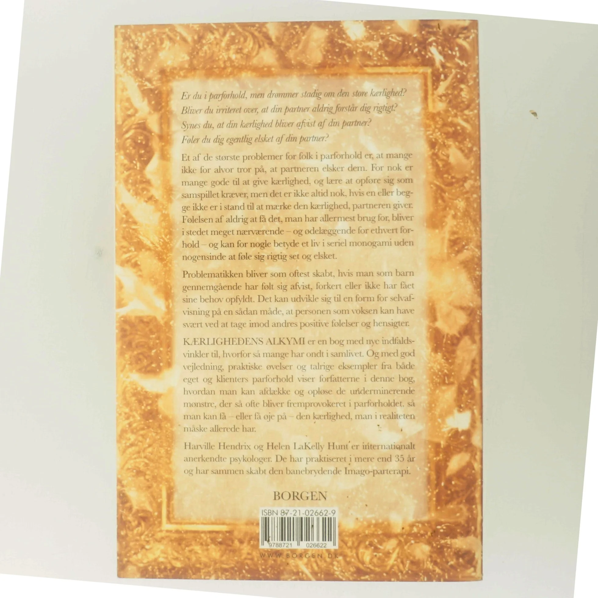 Kærlighedens alkymi : giv dig selv lov til at blive elsket (Bog)