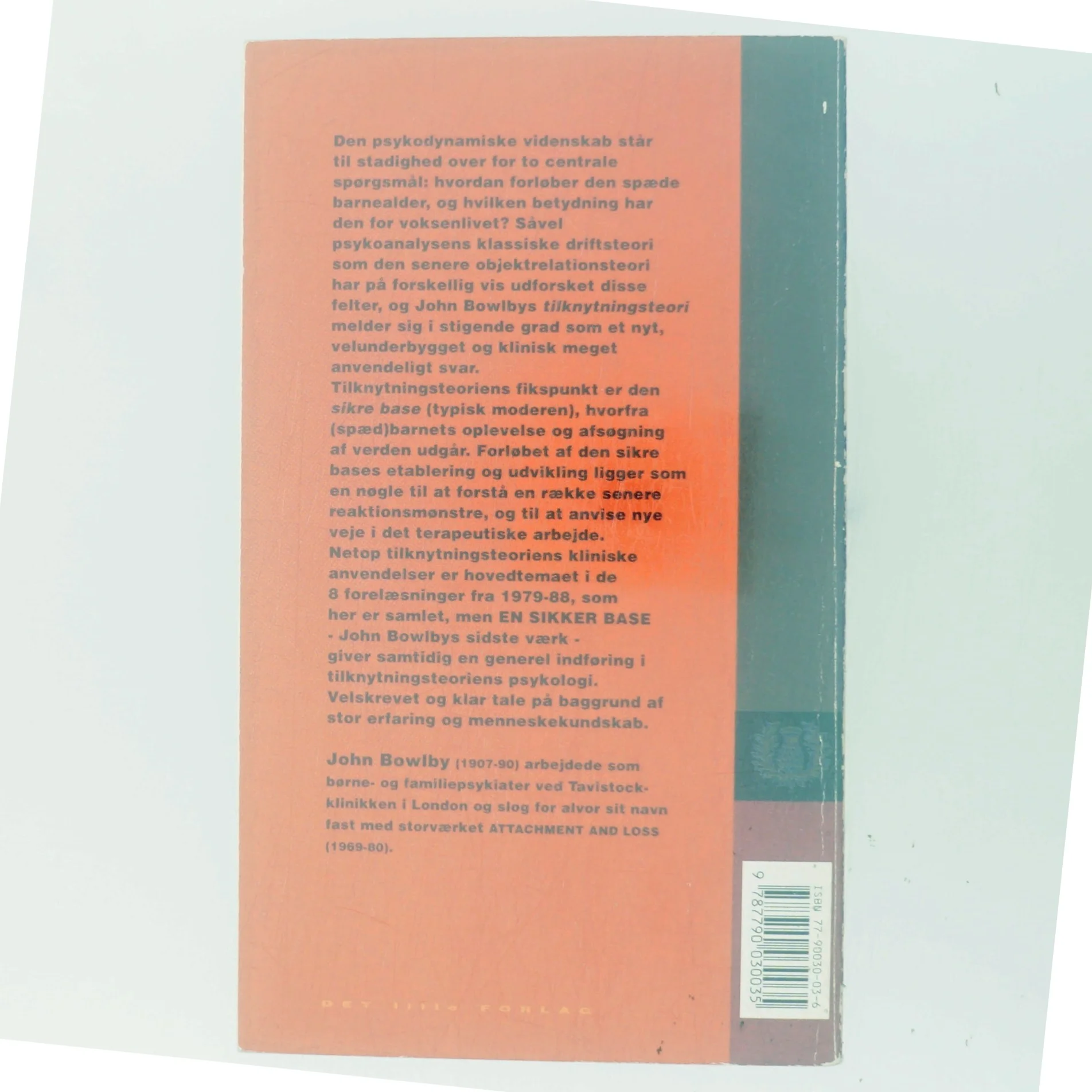 En sikker base af John Bowlby (Bog)