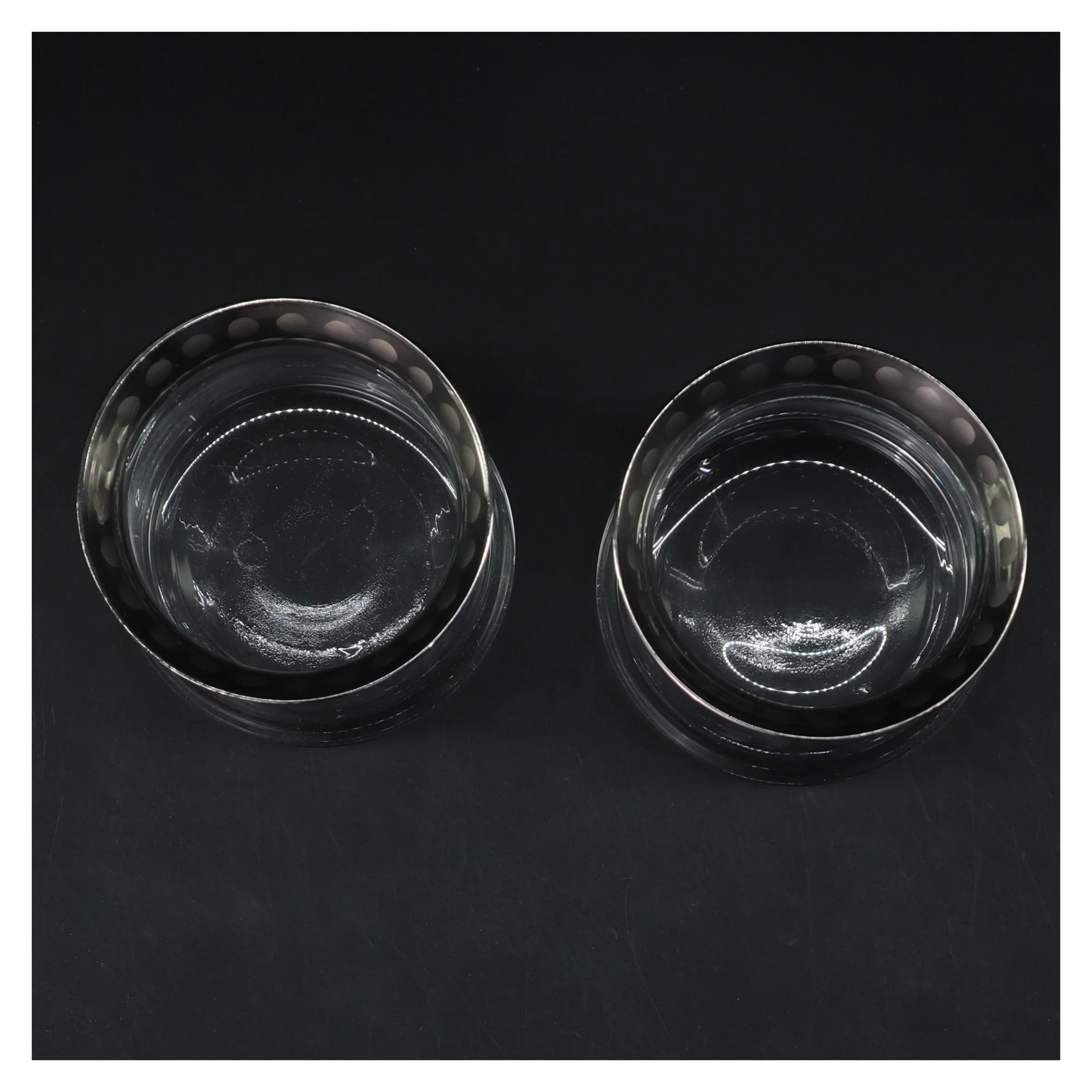 Glas vaser med metal bånd fra Lene Bjere (str. Ø 9 cm længde 9 cm)