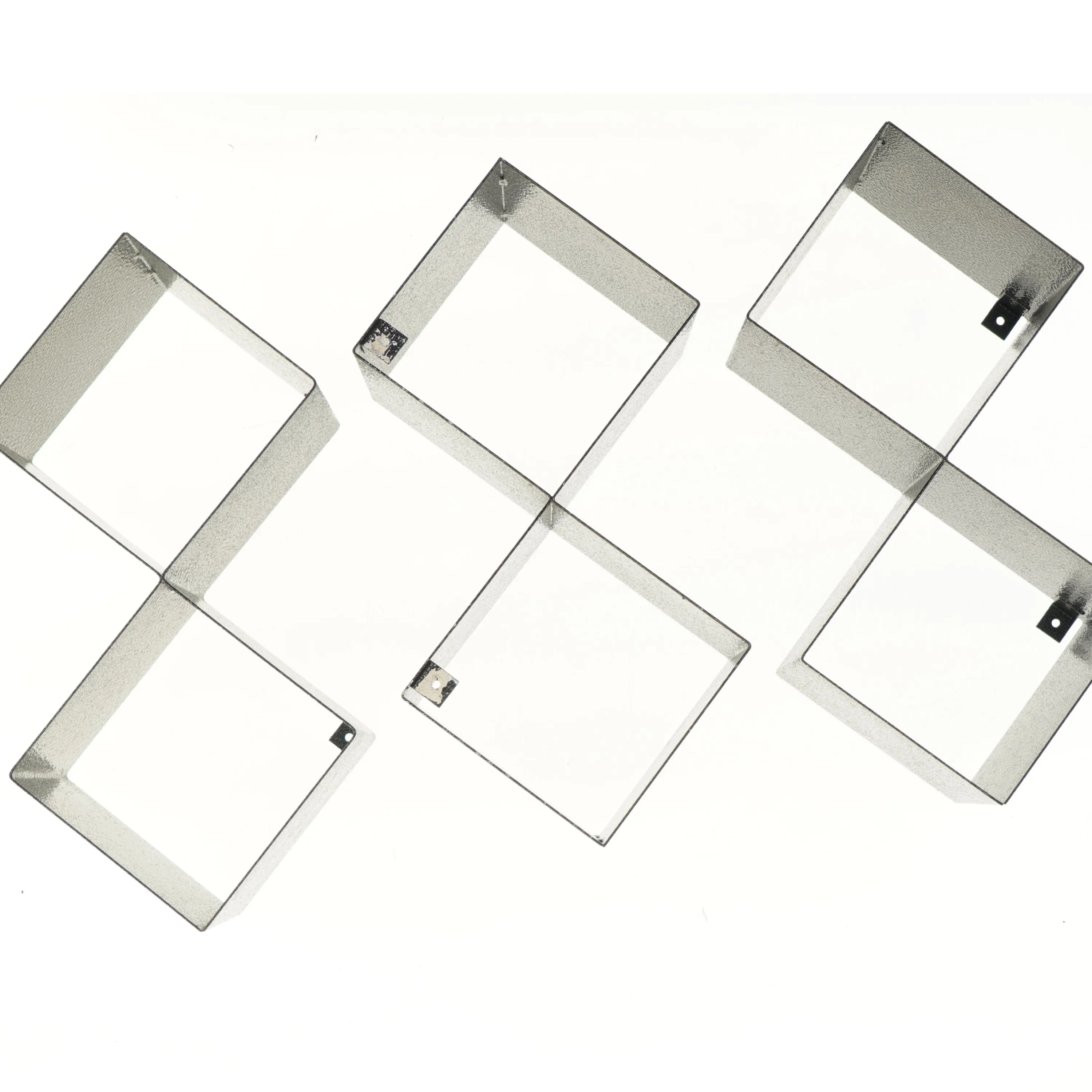 Metal væghylder (str. 3 stk 43x21,5 cm)