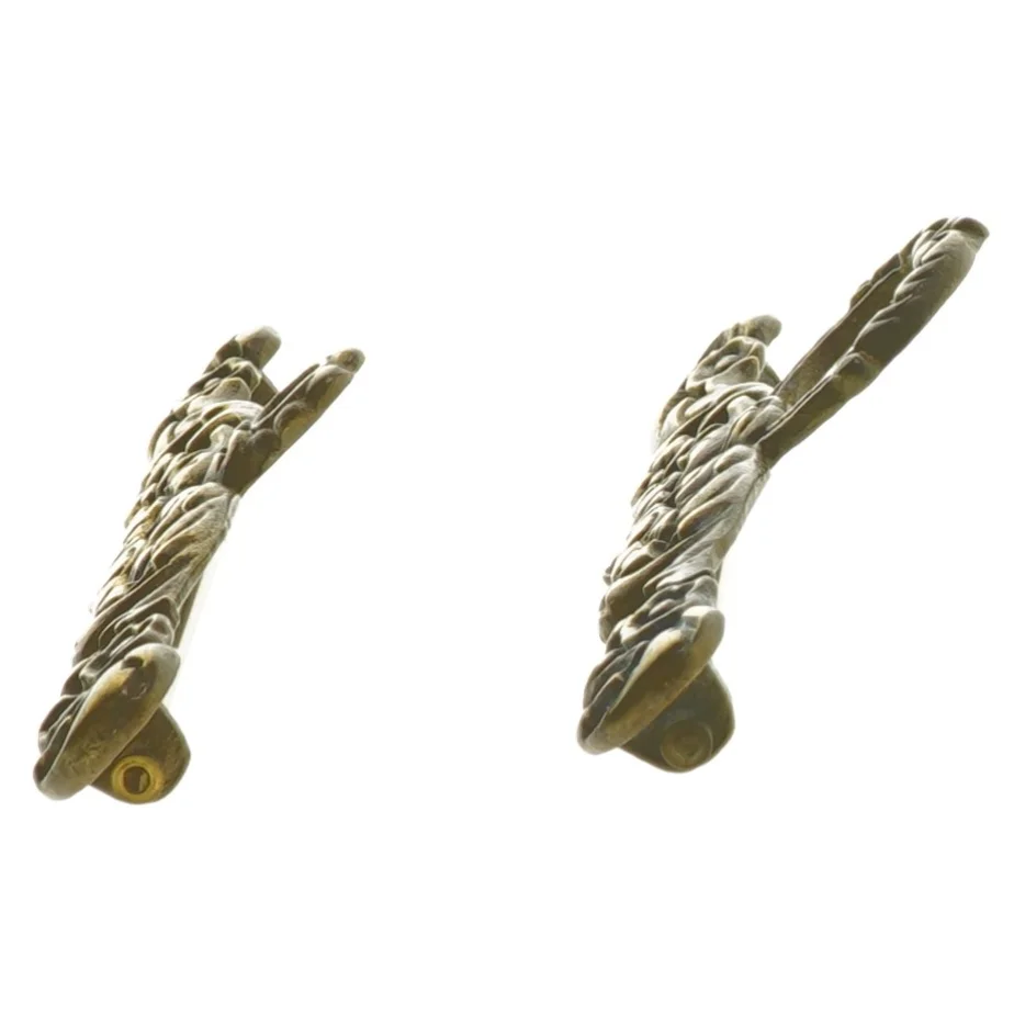 Antik messing ophæng til klokkestræng(str. 18 cm)