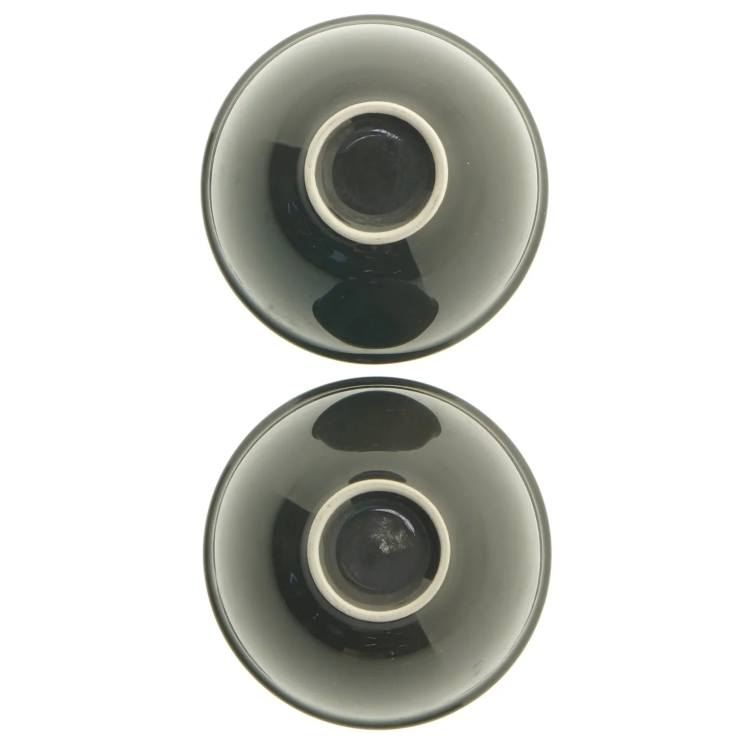 Sorte keramik skåle 2 stk. (str. Ø. 10 cm. 2 styk)