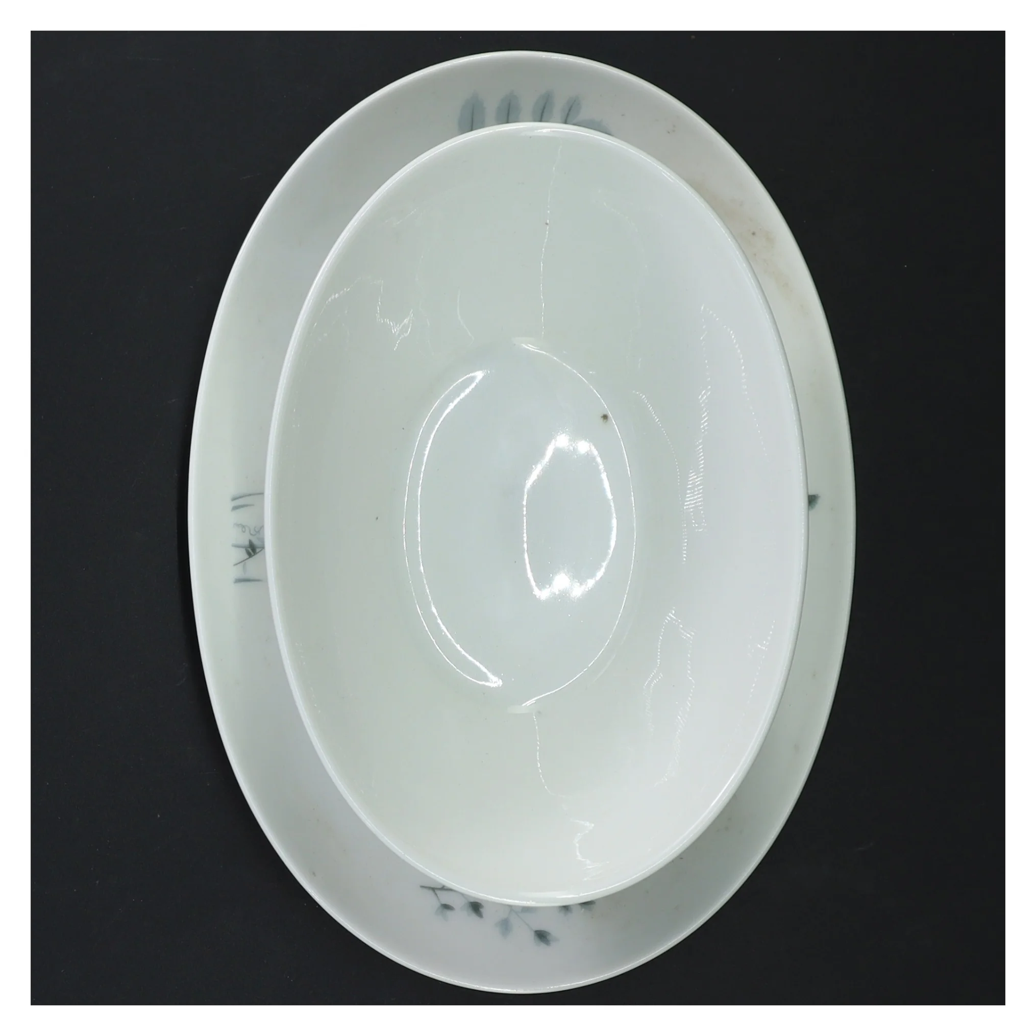 Porcelænsskål med blomstermotiv fra Kahla Germany (str. 21 cm)