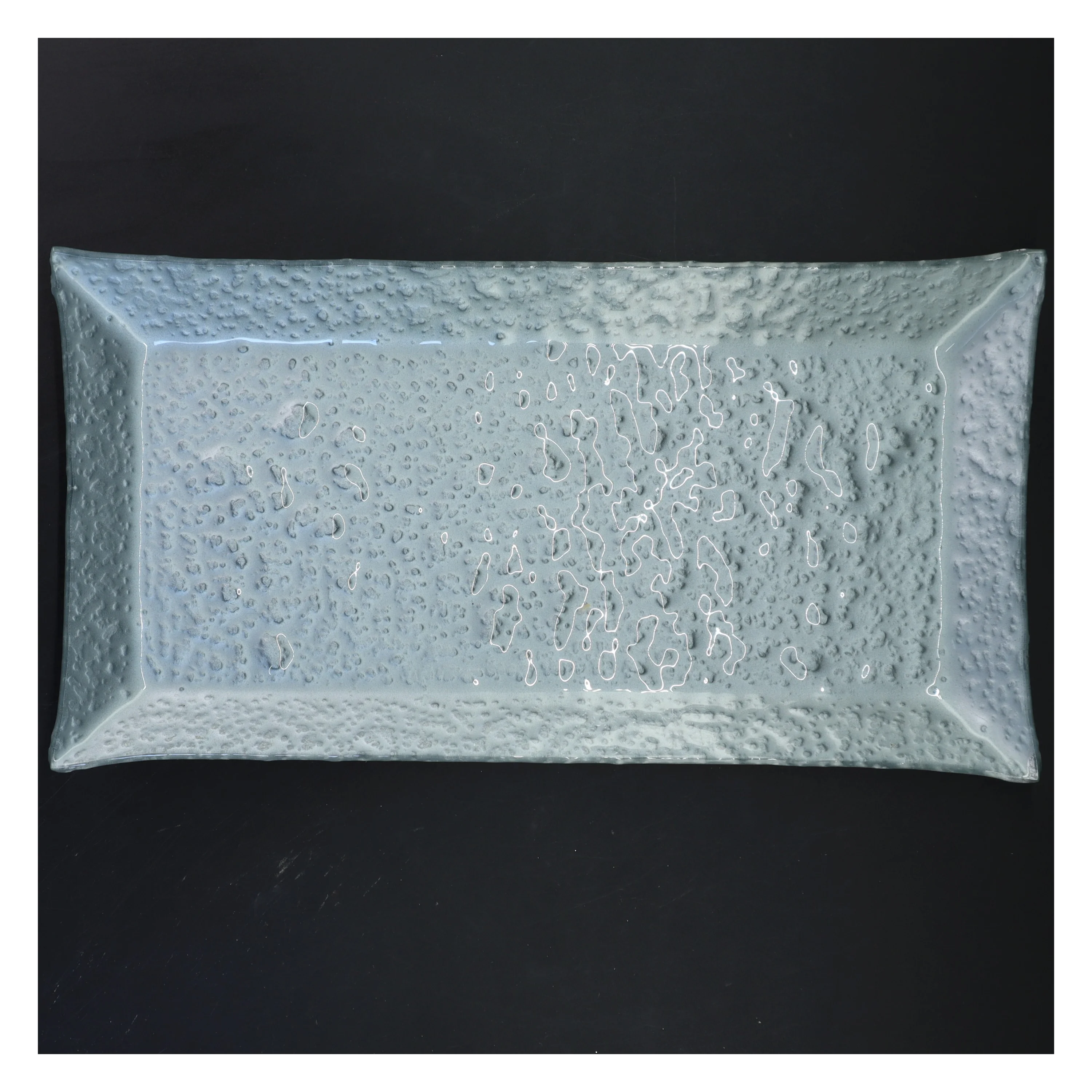 Rektangulært keramikfad (str. 35x19x2,5 cm)