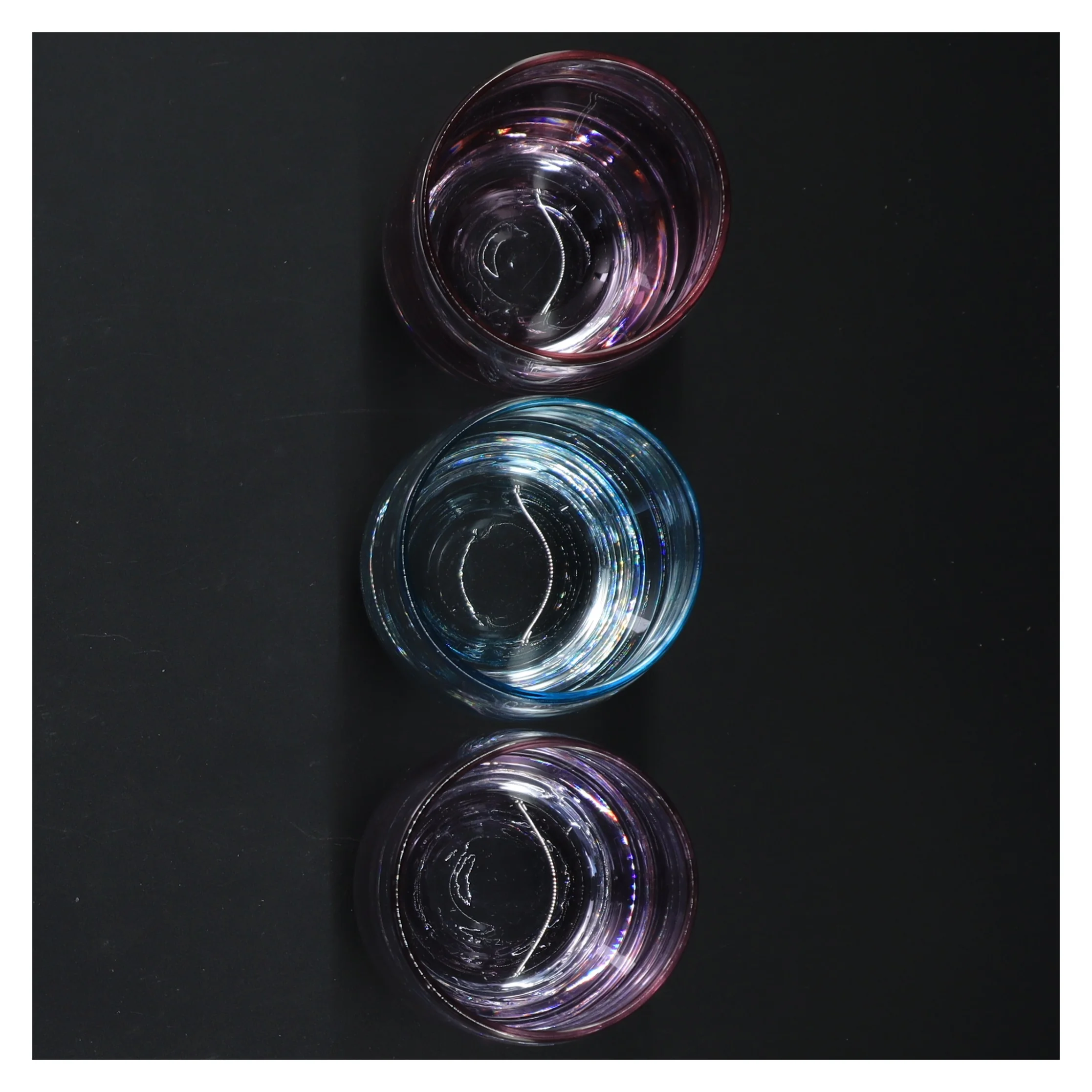 Små drikkeglas i sæt af 3 (str. 9 cm. 3 styk)