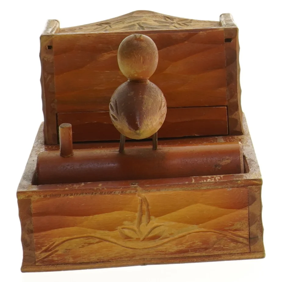 Træfiguri i form af en fugl med holder (str. 15x10 cm)