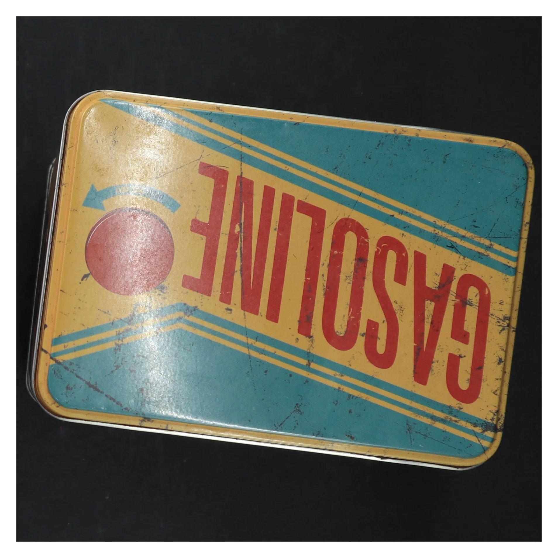 Metaldåse med Gasoline-tema