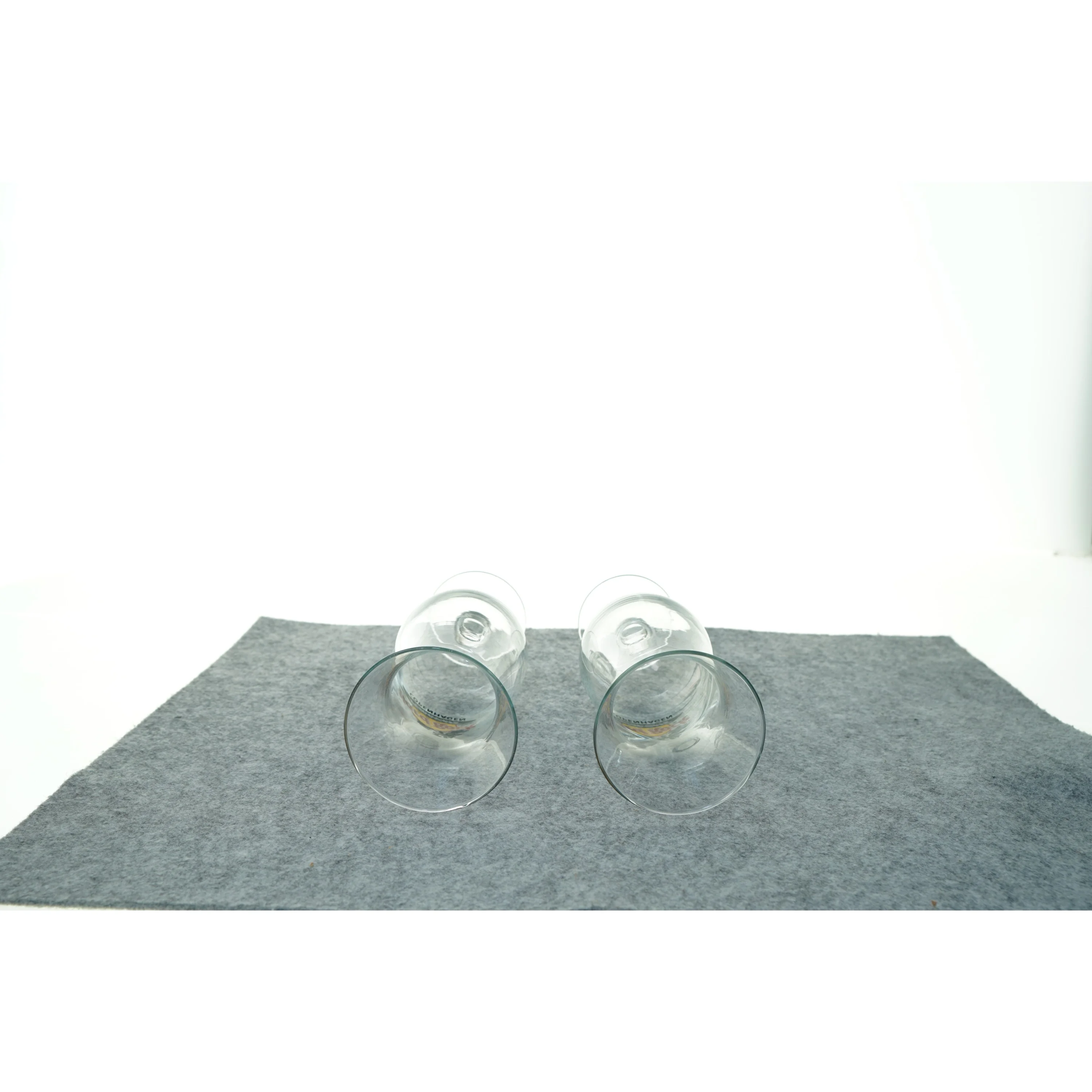 Glas fra Hurricane (str. 24 x 9 cm)