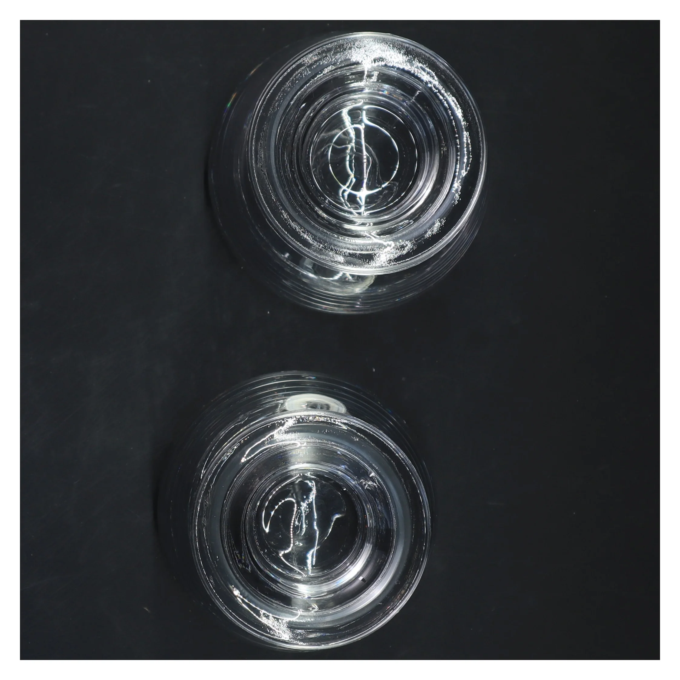 Glas lysestager fra Herstal (str. 11x11 cm)