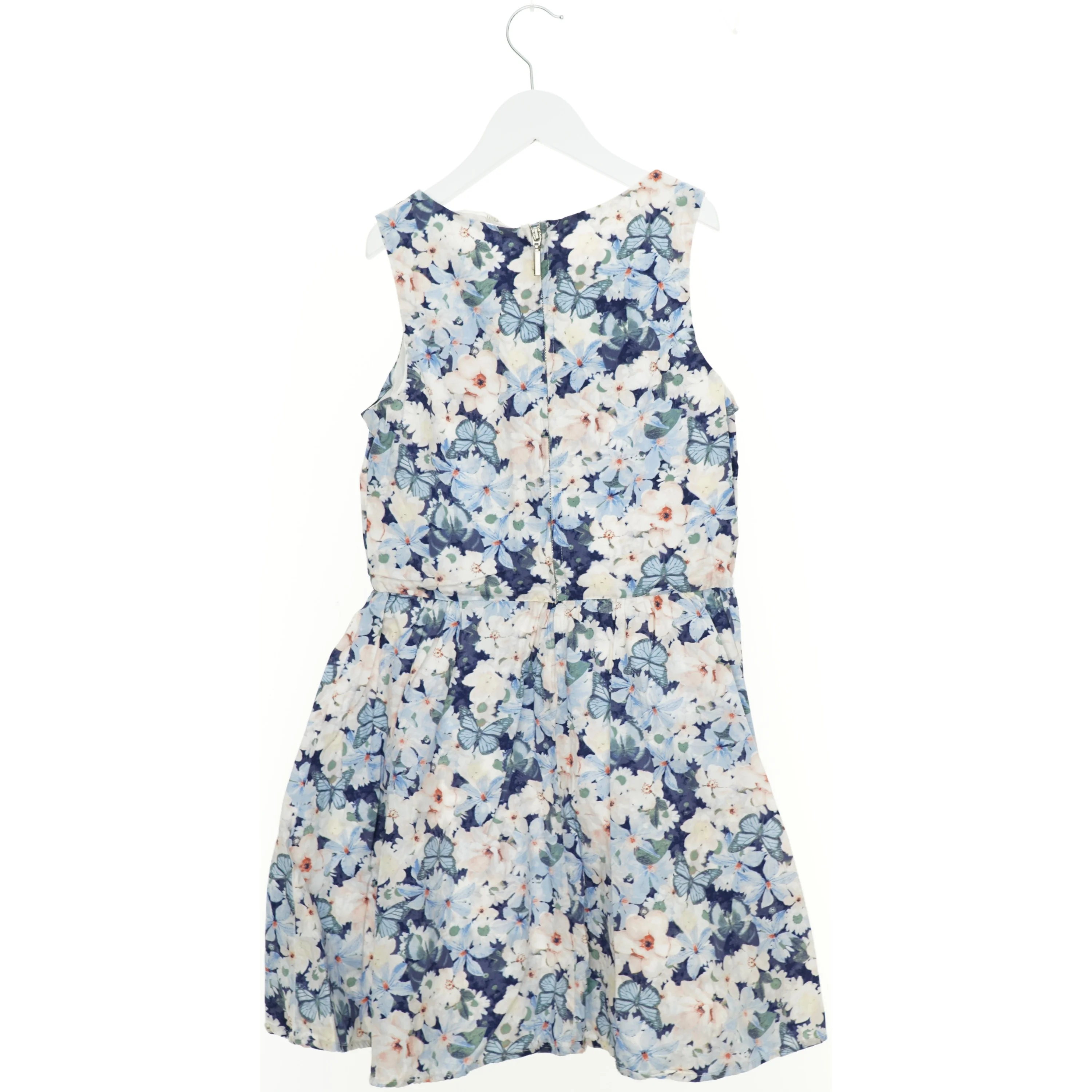 Kjole fra H&M (str. 158 cm)