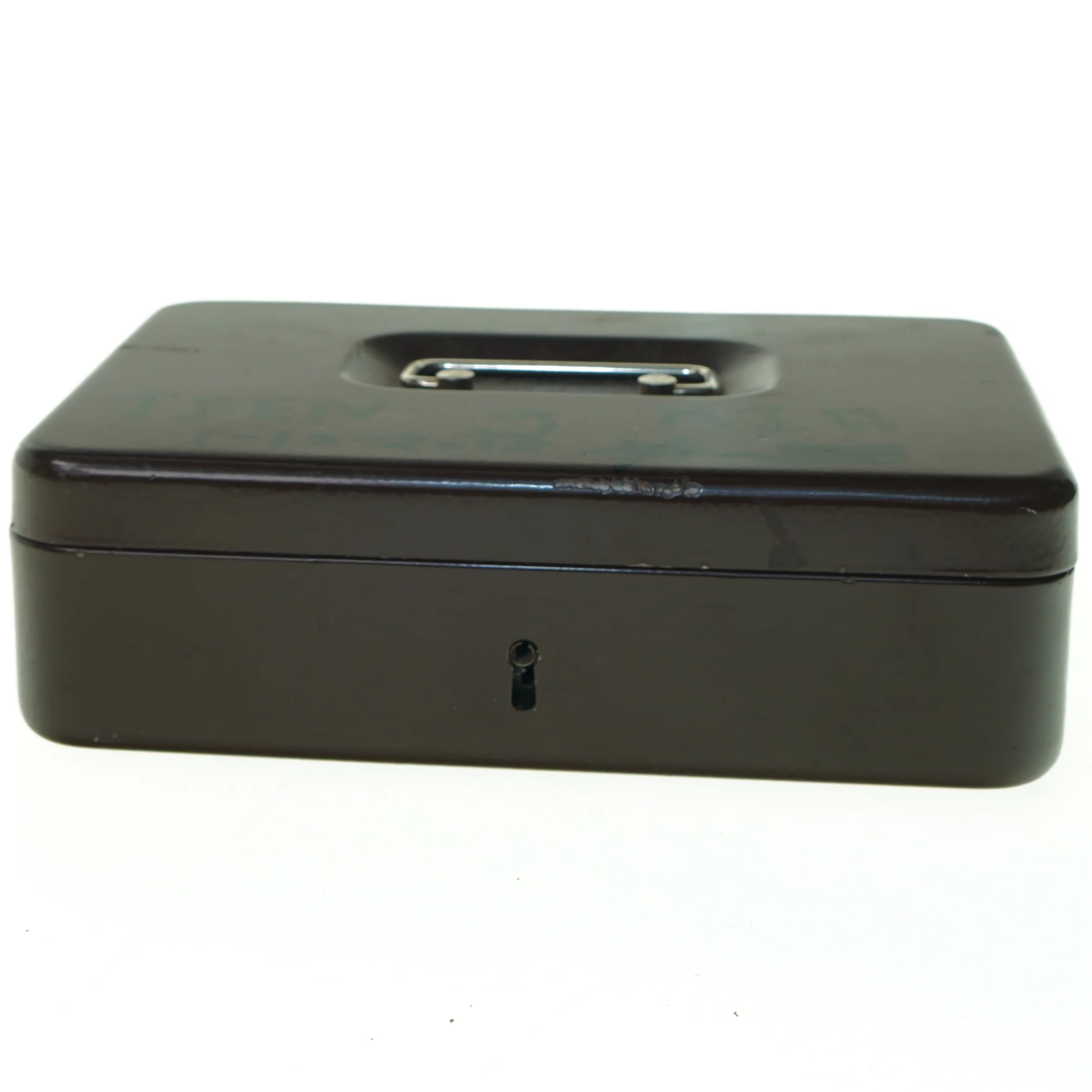 Pengekasse fyldt med gamle bilmærker (str. 25 x 17 cm)