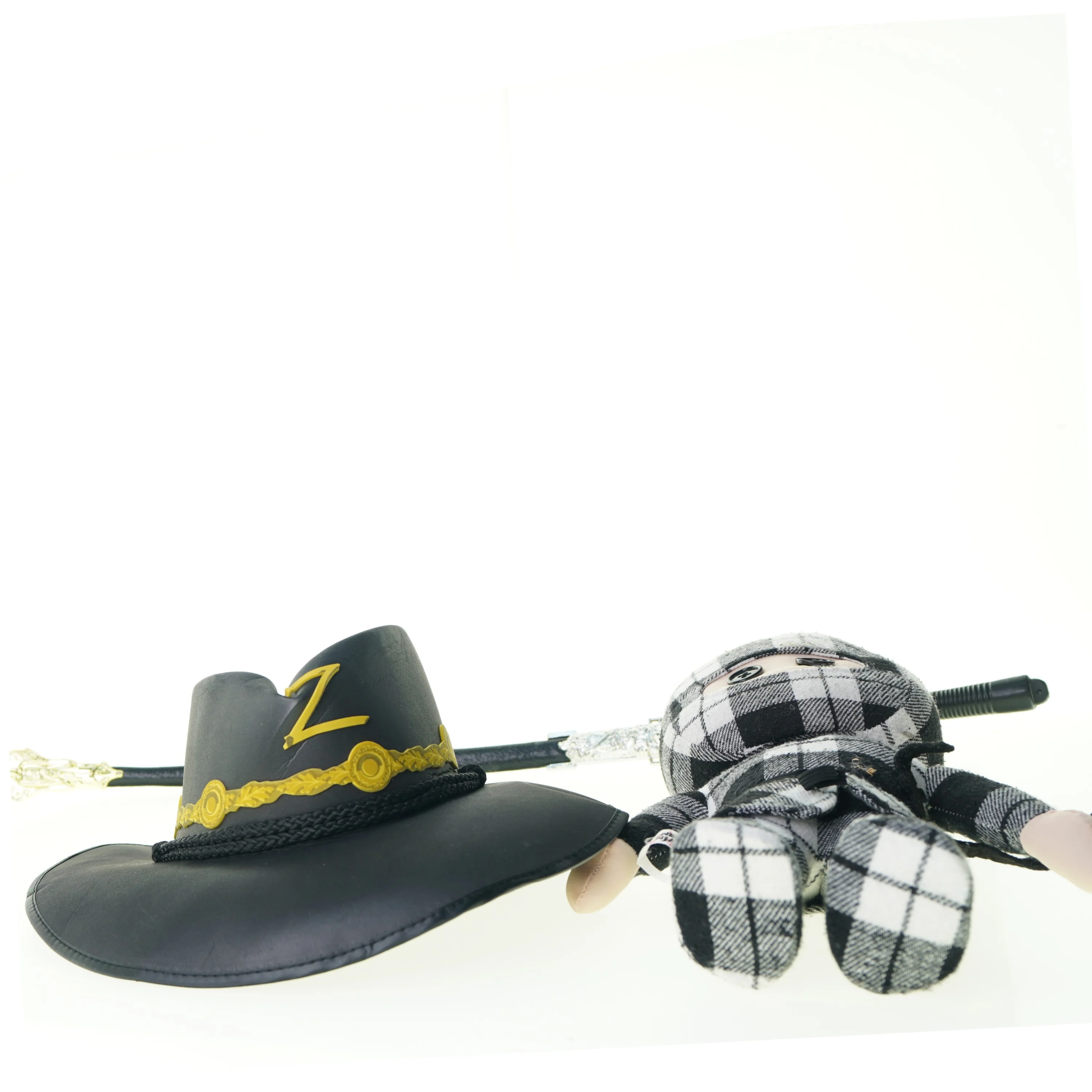 Zorro kostume (og ternet ninja) fra Er Ubi Es (str. Medium)